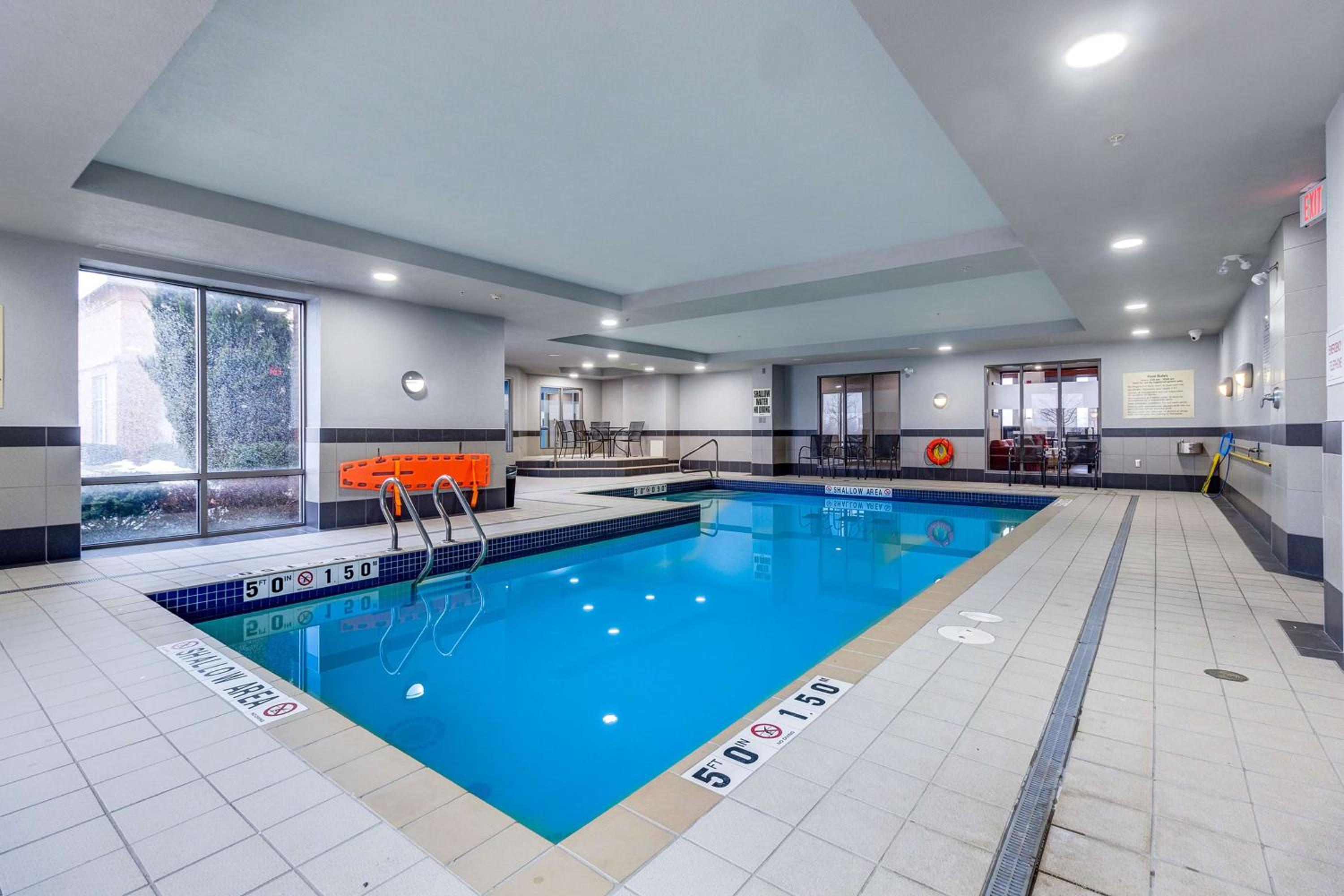 Brantford Vacations - Hampton Inn  Suites by Hilton Brantford - Property Image 39