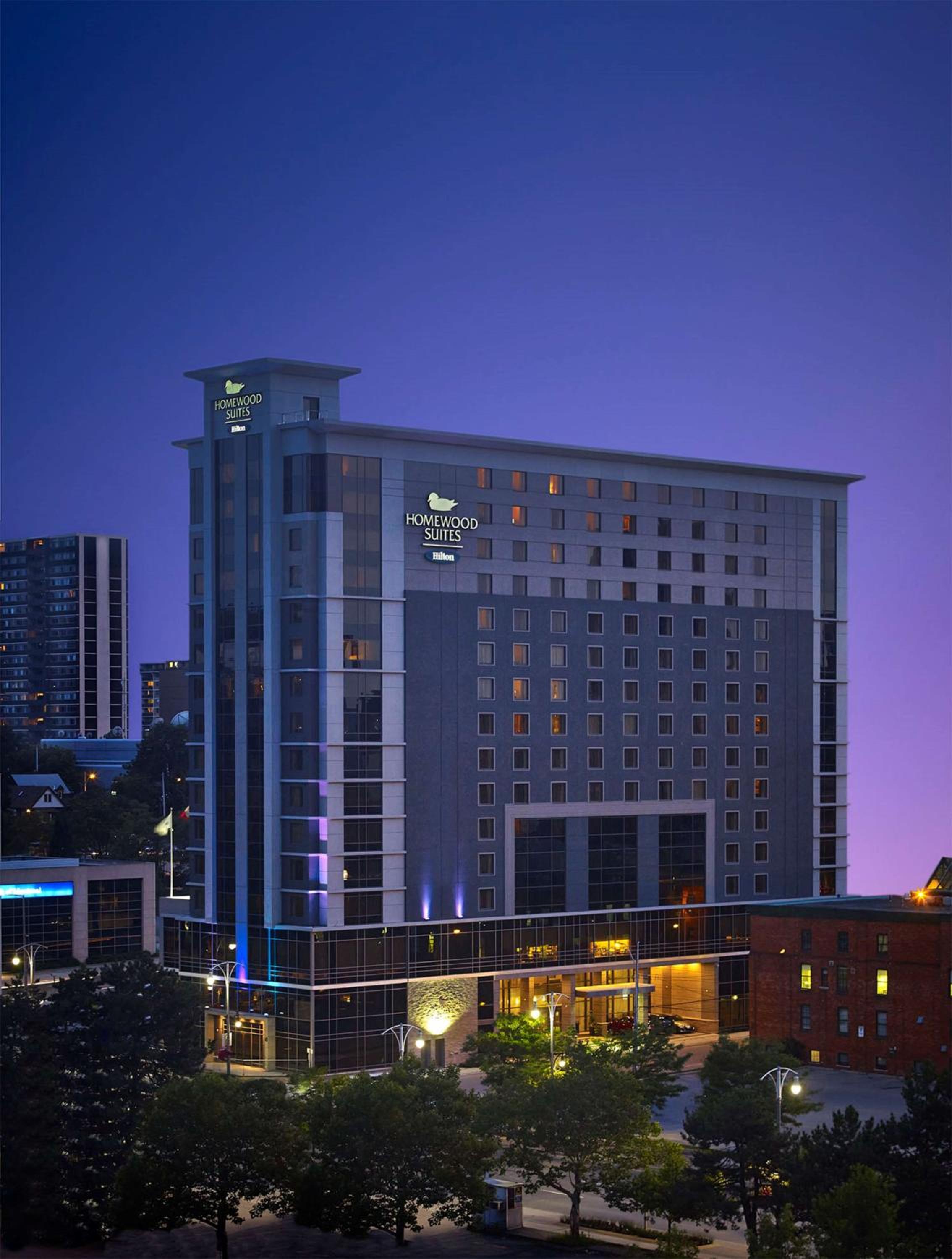 Hotel Homewood Suites by Hilton Hamilton - Image 1