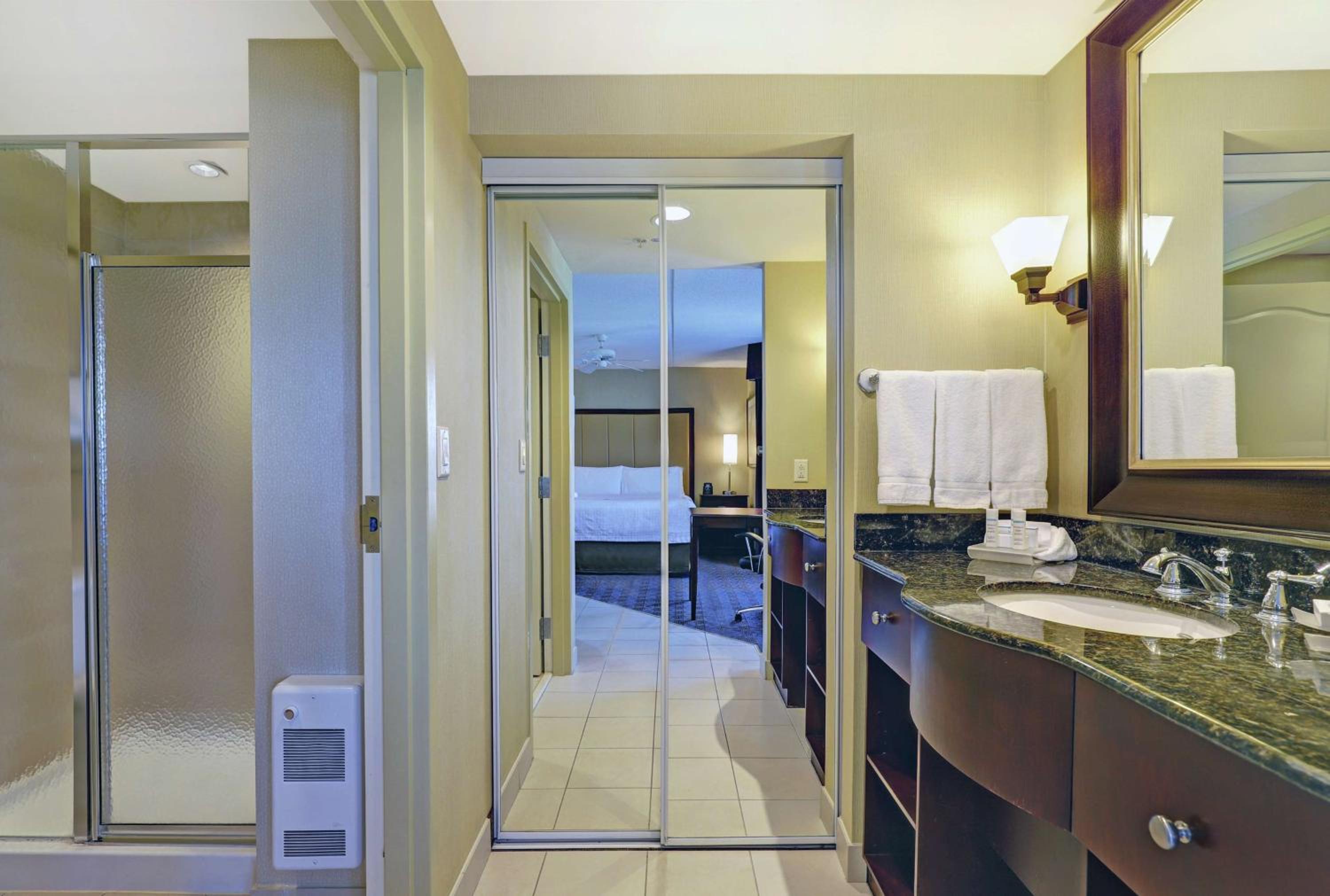 Cambridge Vacations - Homewood Suites by Hilton Cambridge-Waterloo, Ontario - Property Image 27