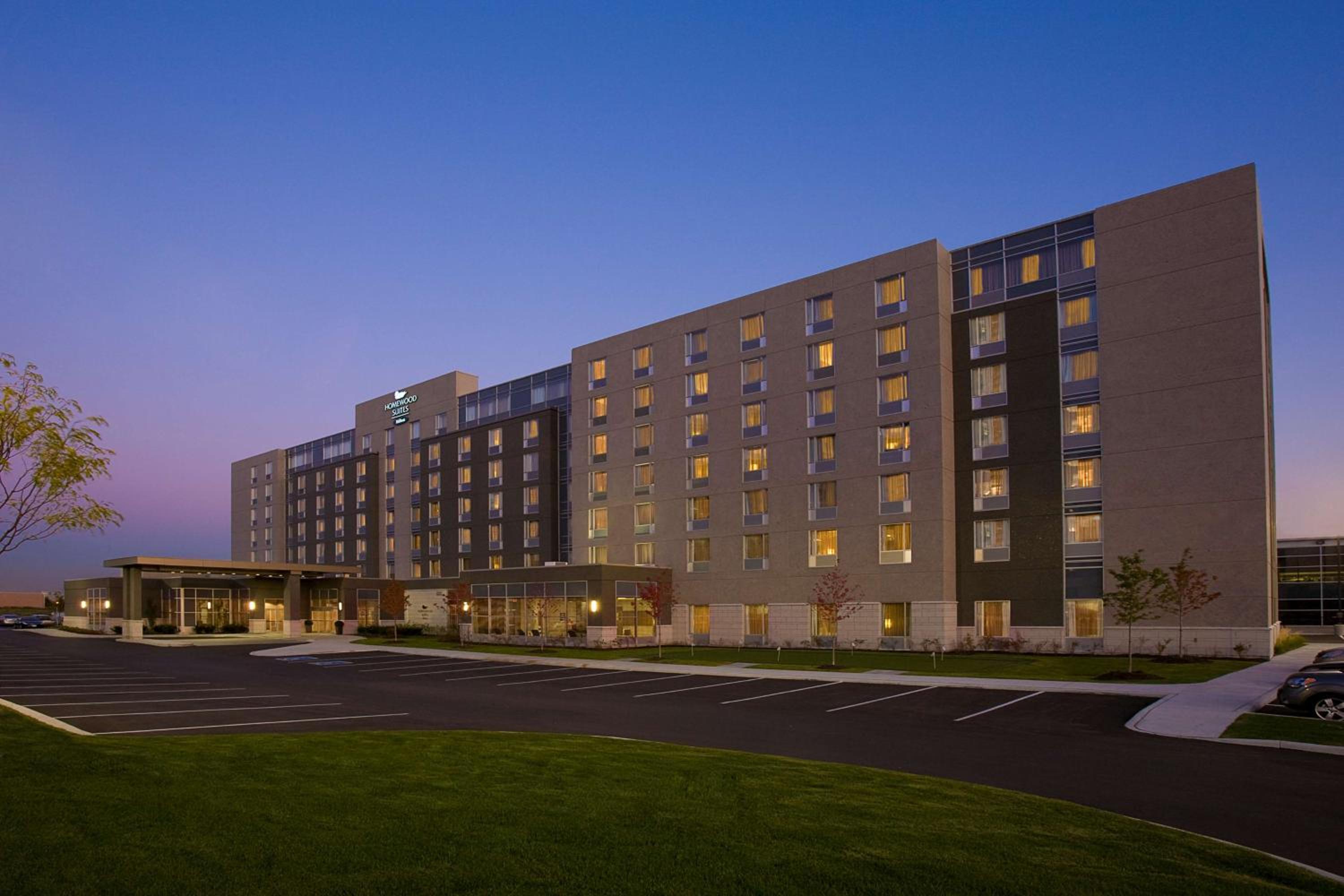 Toronto Vacations - Homewood Suites by Hilton Toronto Vaughan - Property Image 1