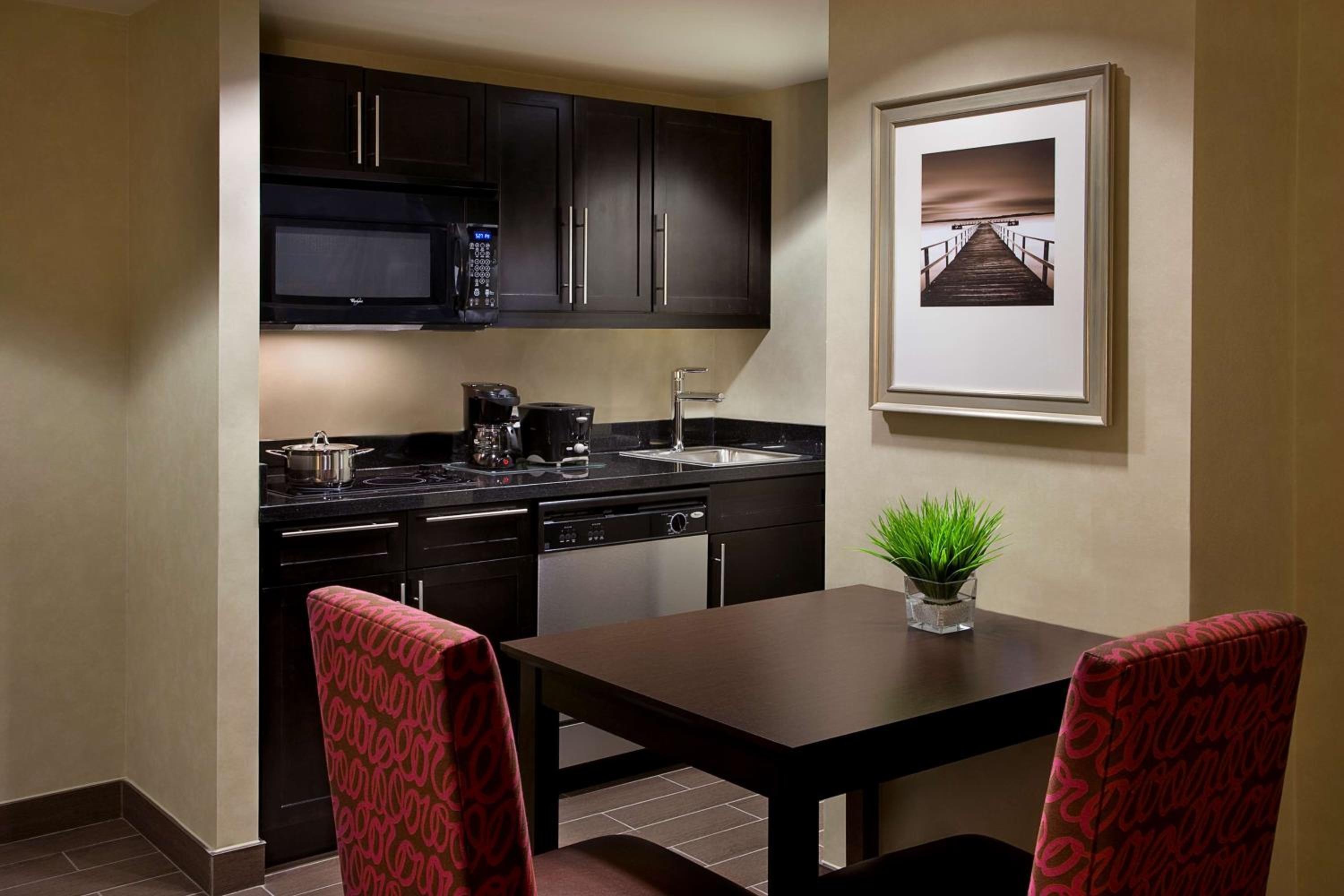 Homewood Suites by Hilton Toronto Vaughan - Property Image 2