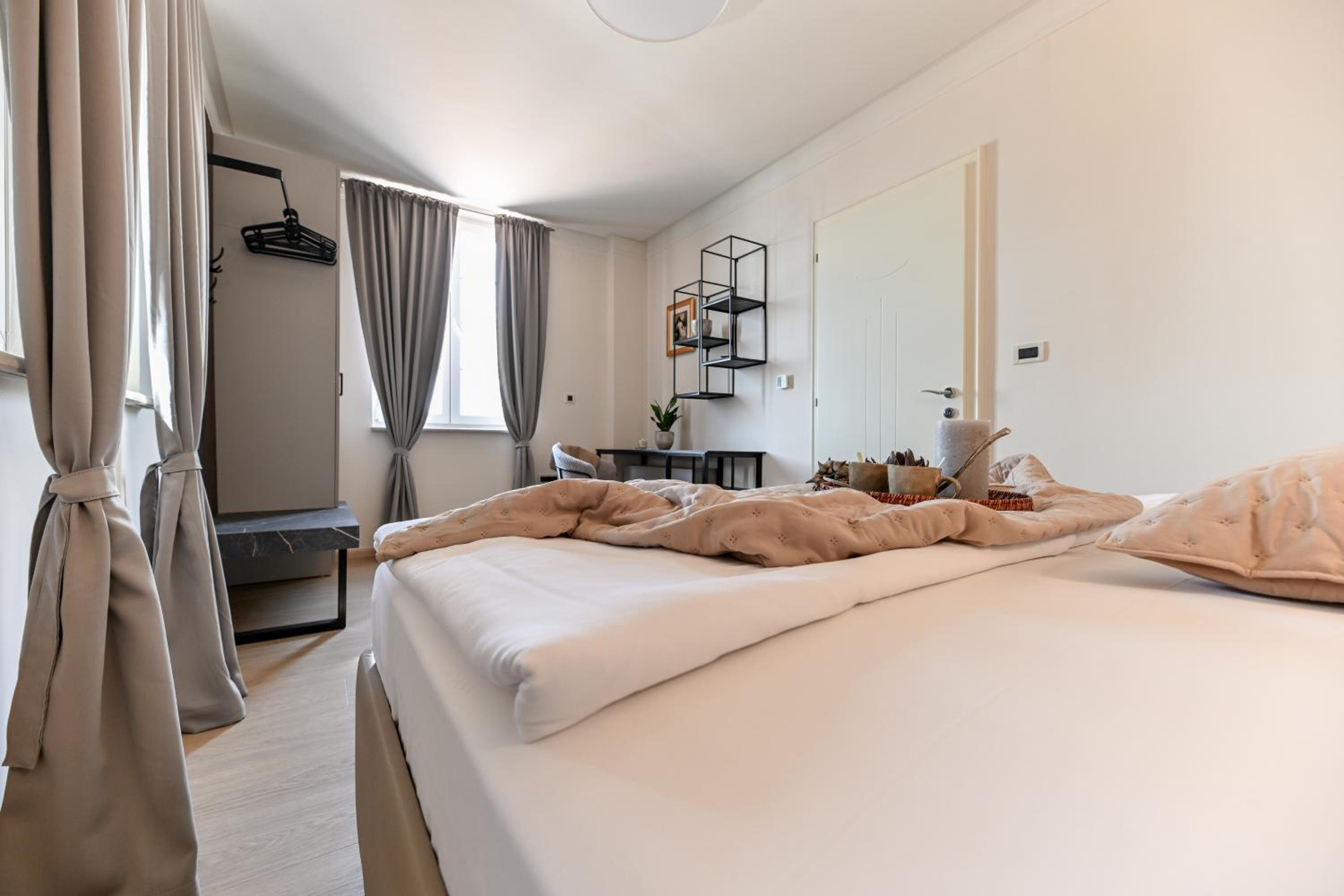 Villa Hresc M