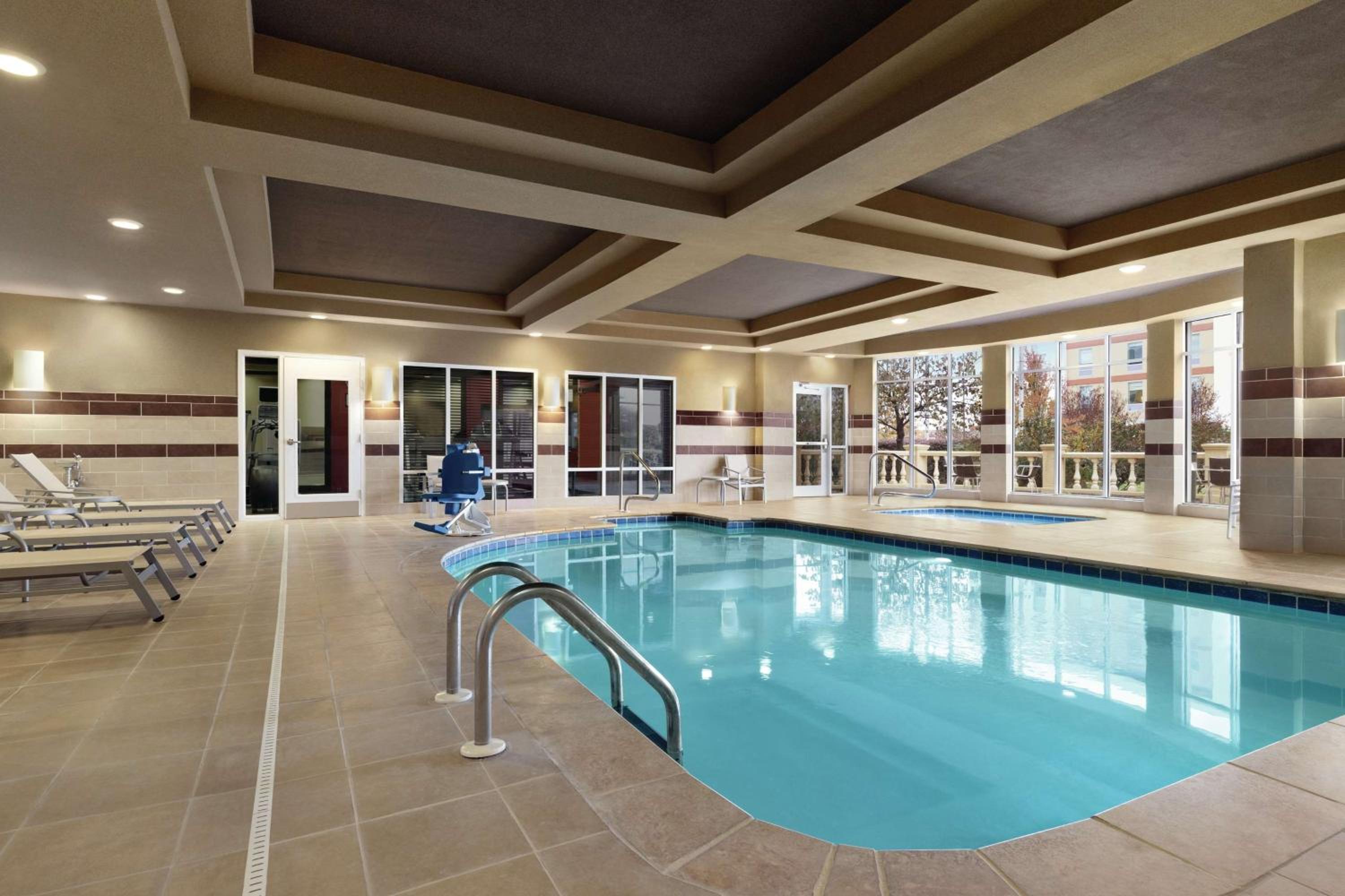 Oxford Vacations - Hilton Garden Inn Oxford/Anniston, AL - Property Image 5
