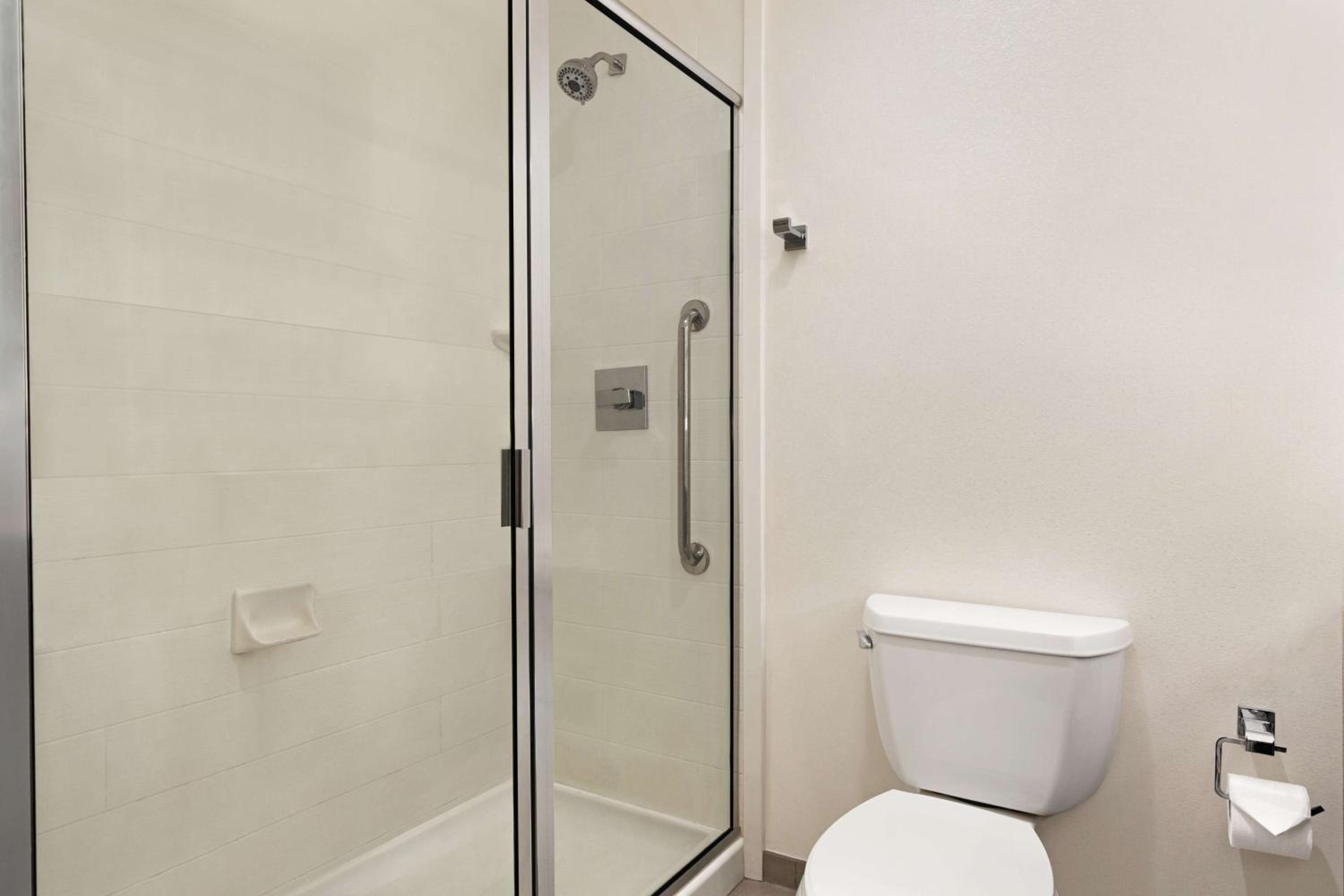 Oxford Vacations - Hilton Garden Inn Oxford/Anniston, AL - Property Image 11