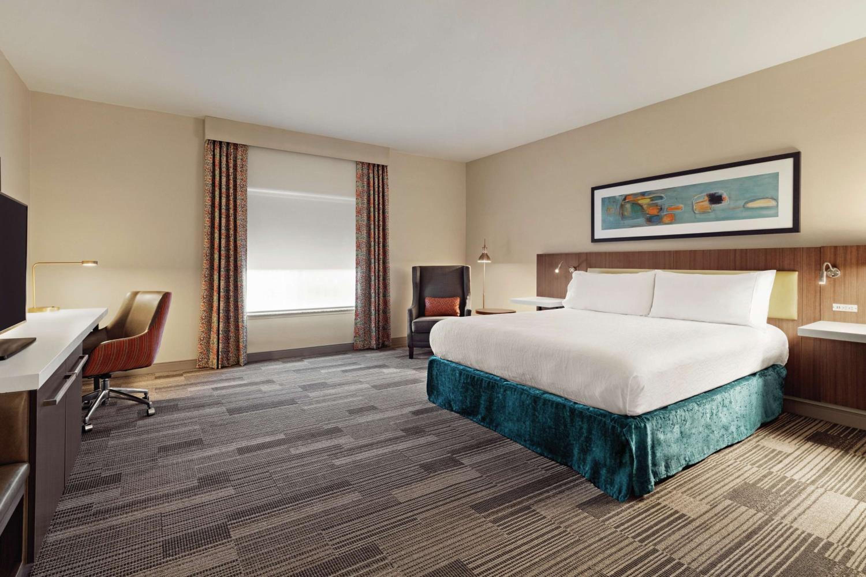Oxford Vacations - Hilton Garden Inn Oxford/Anniston, AL - Property Image 13