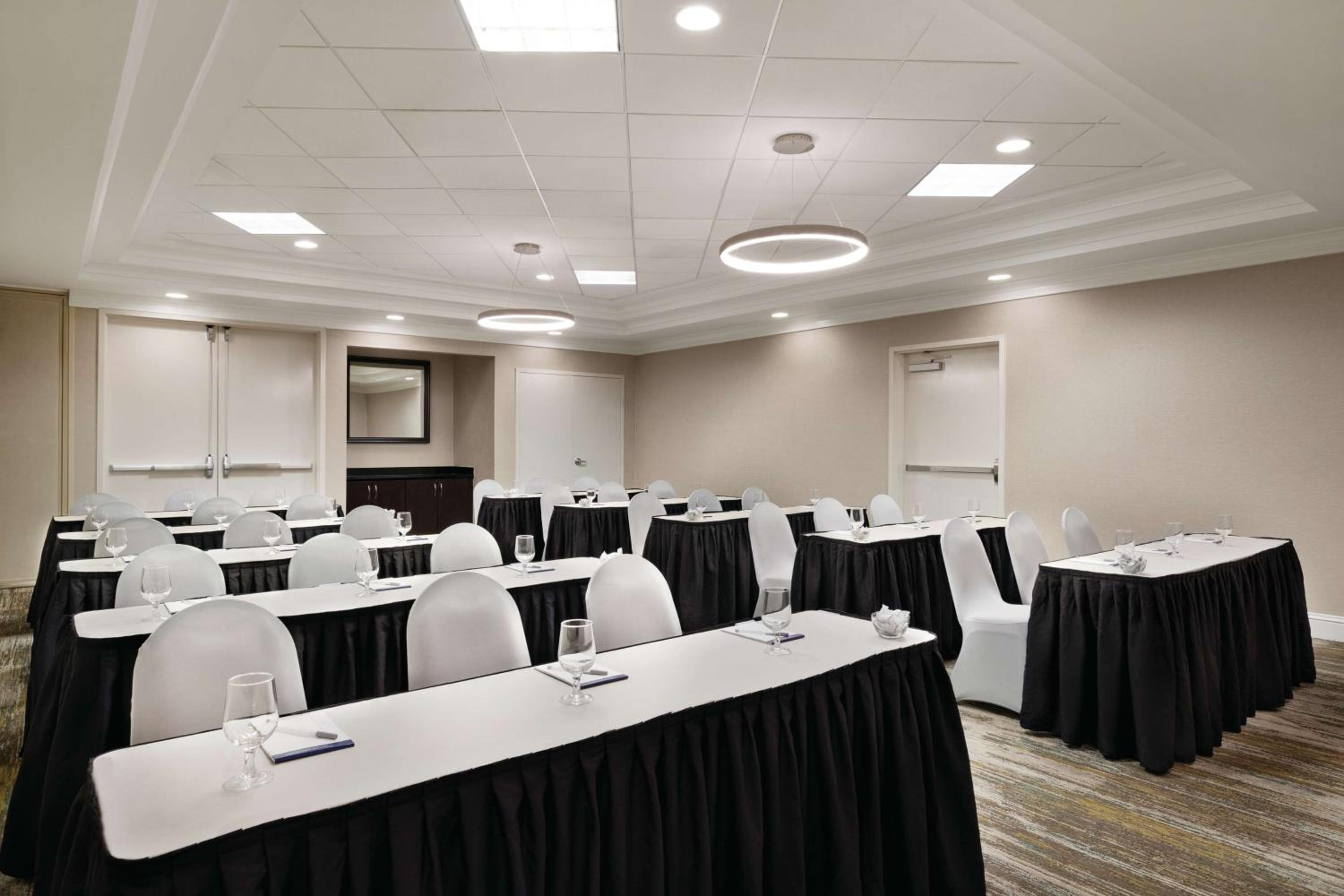 Oxford Vacations - Hilton Garden Inn Oxford/Anniston, AL - Property Image 26
