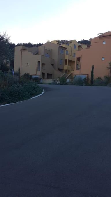 Appartamento con vista mare view 4