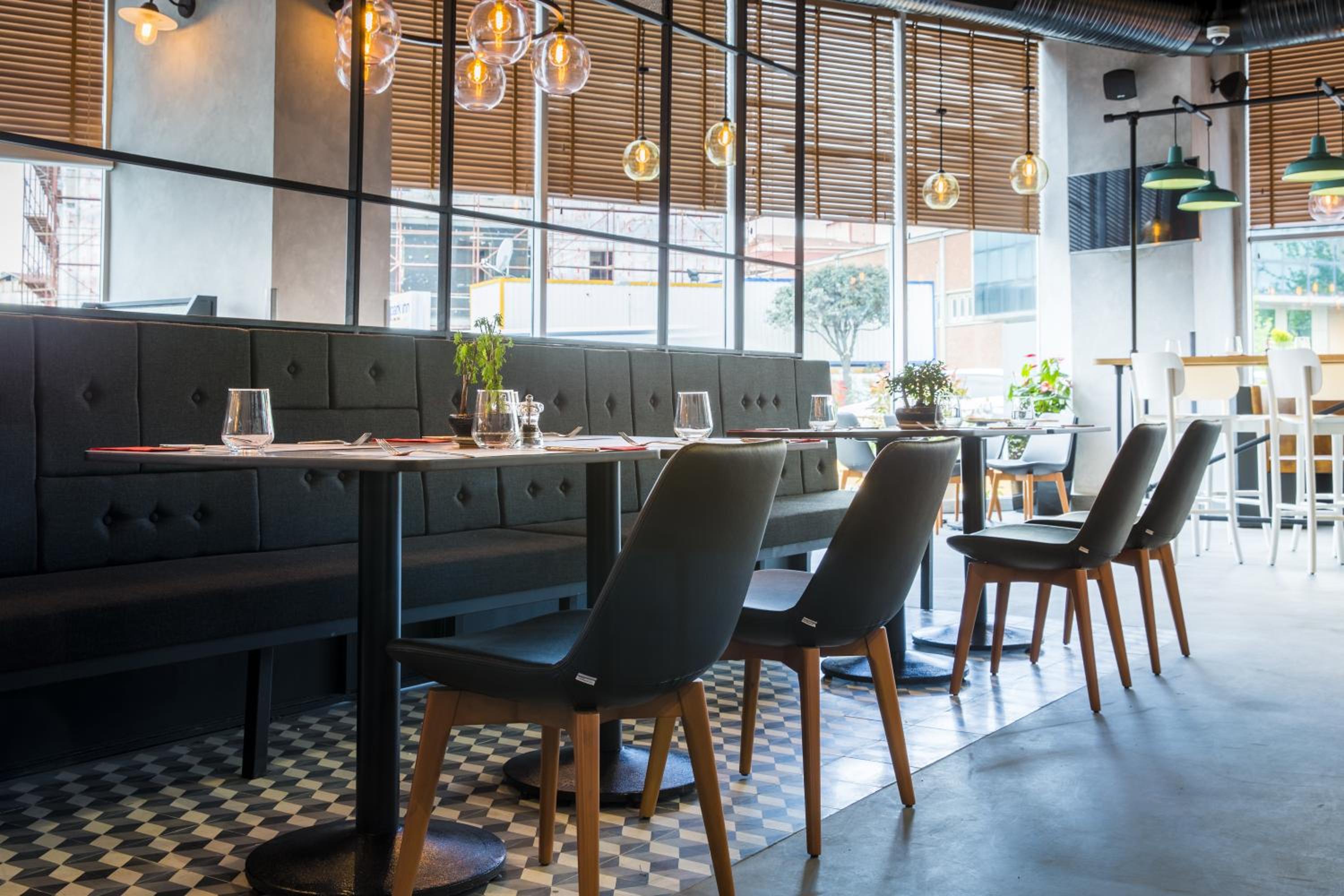 Park Inn By Radisson İstanbul Atatürk Havalimanı - Image 34