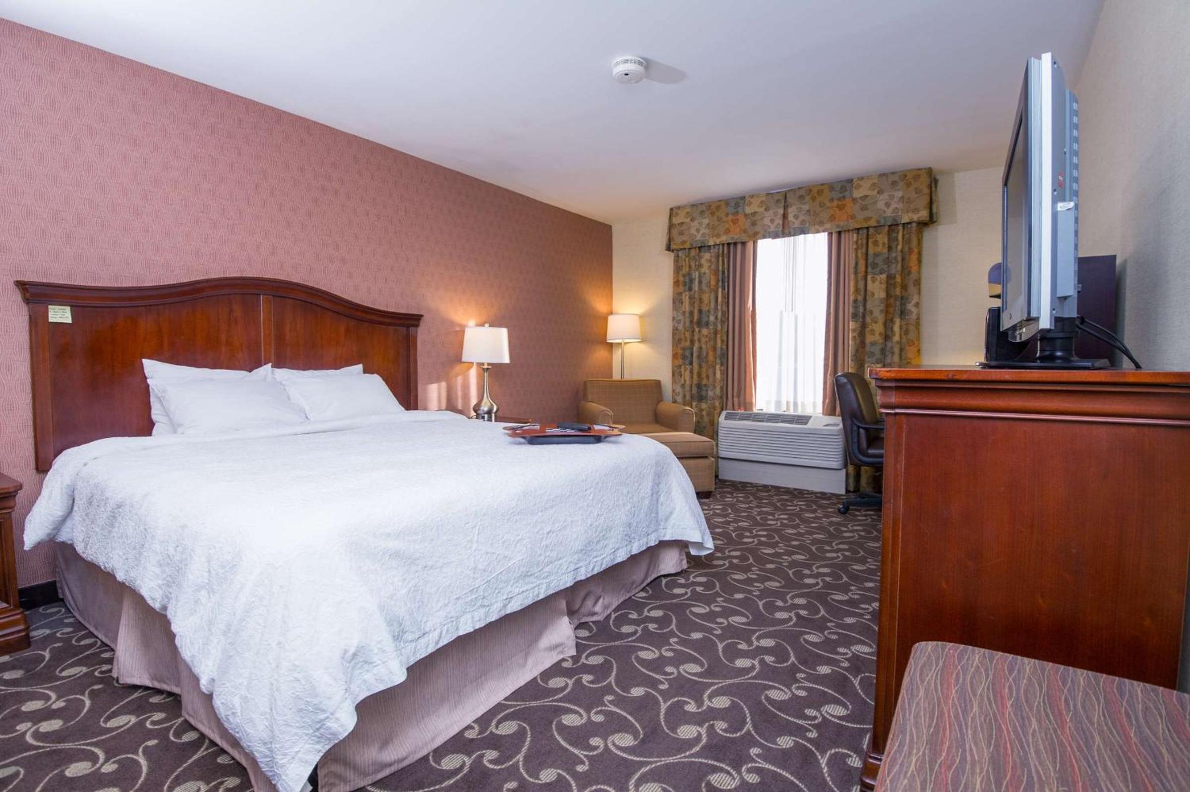 Brattleboro Vacations - Hampton by Hilton Brattleboro - Property Image 5
