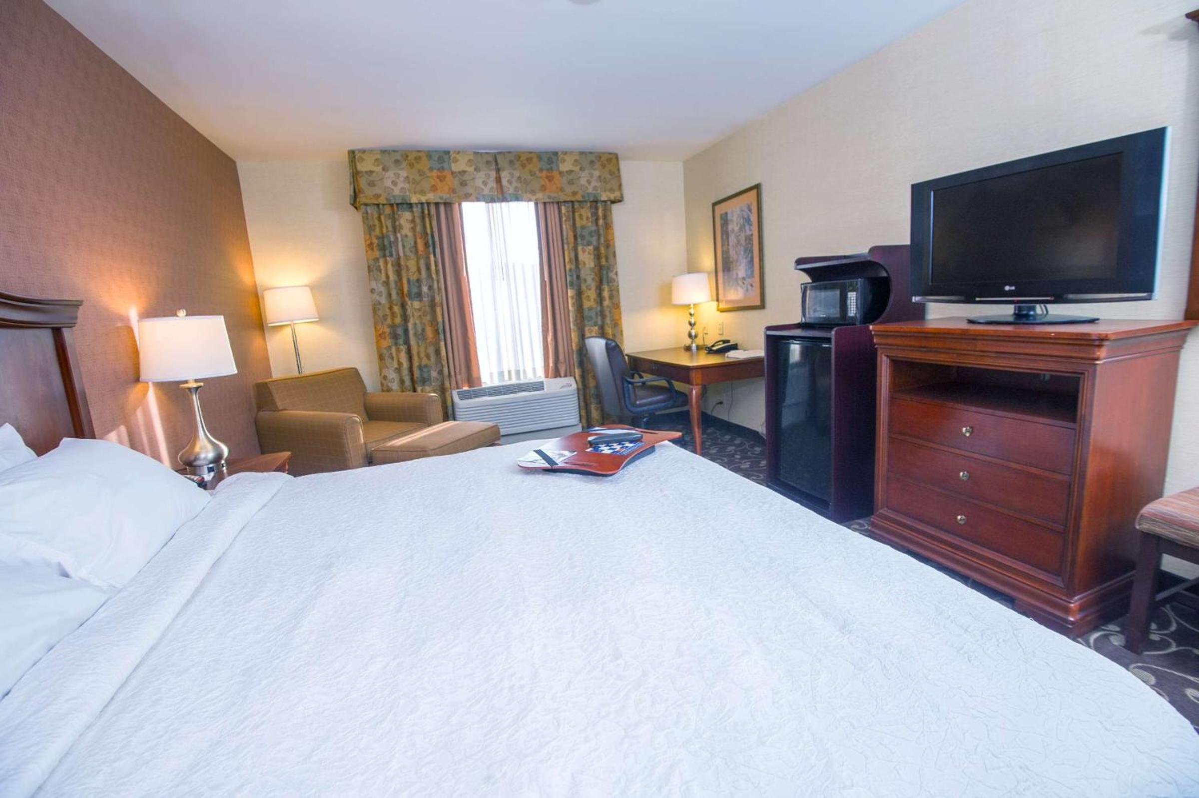 Brattleboro Vacations - Hampton by Hilton Brattleboro - Property Image 20