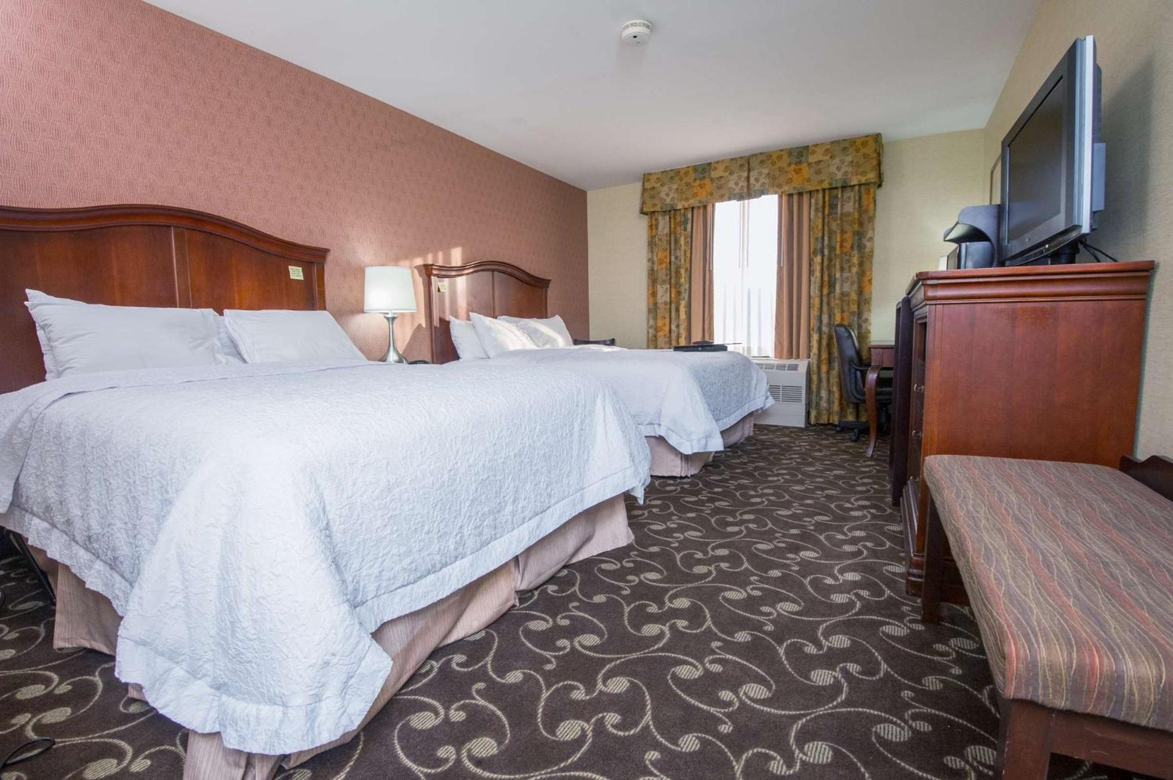 Brattleboro Vacations - Hampton by Hilton Brattleboro - Property Image 17