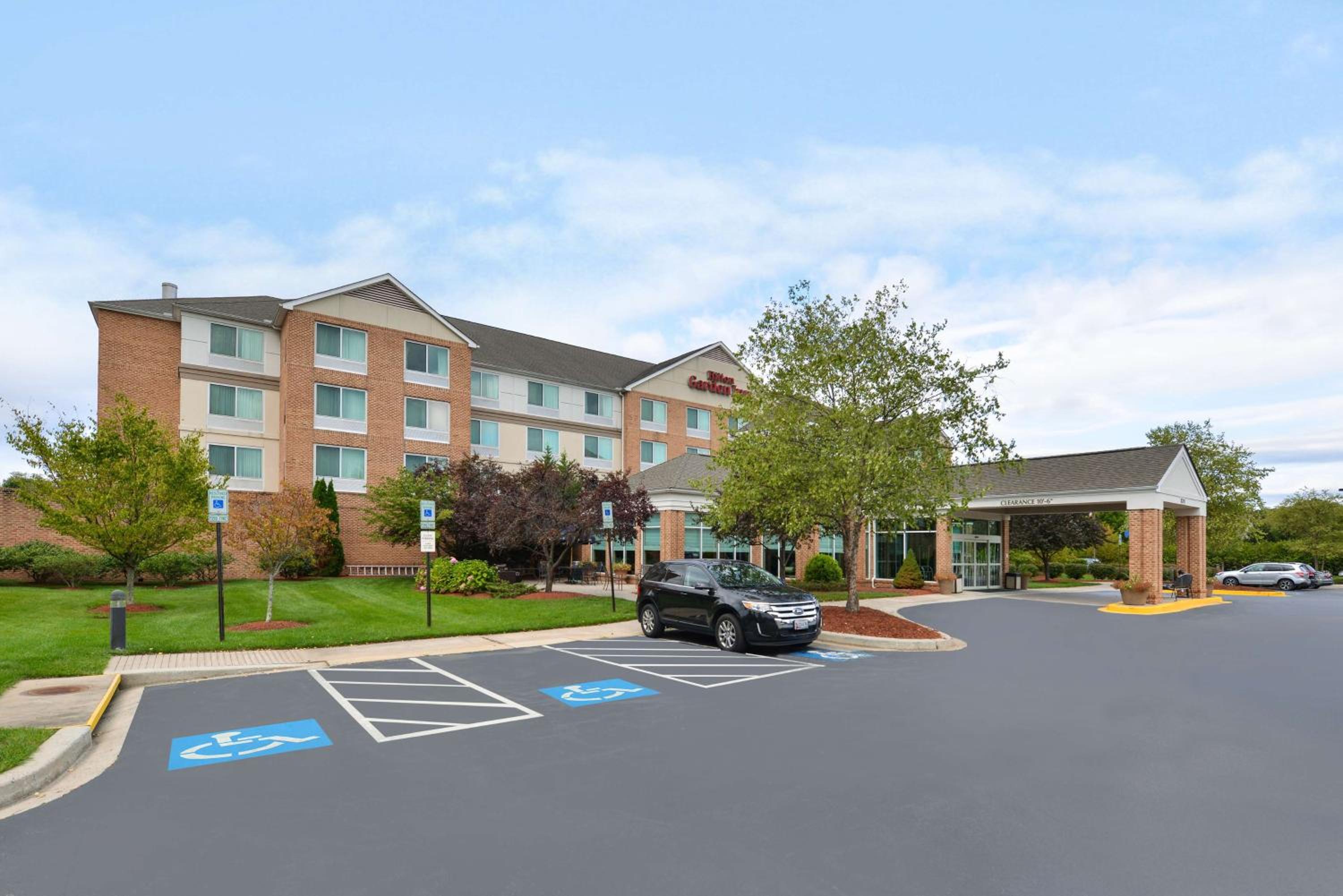 Columbia Vacations - Hilton Garden Inn Columbia - Property Image 22