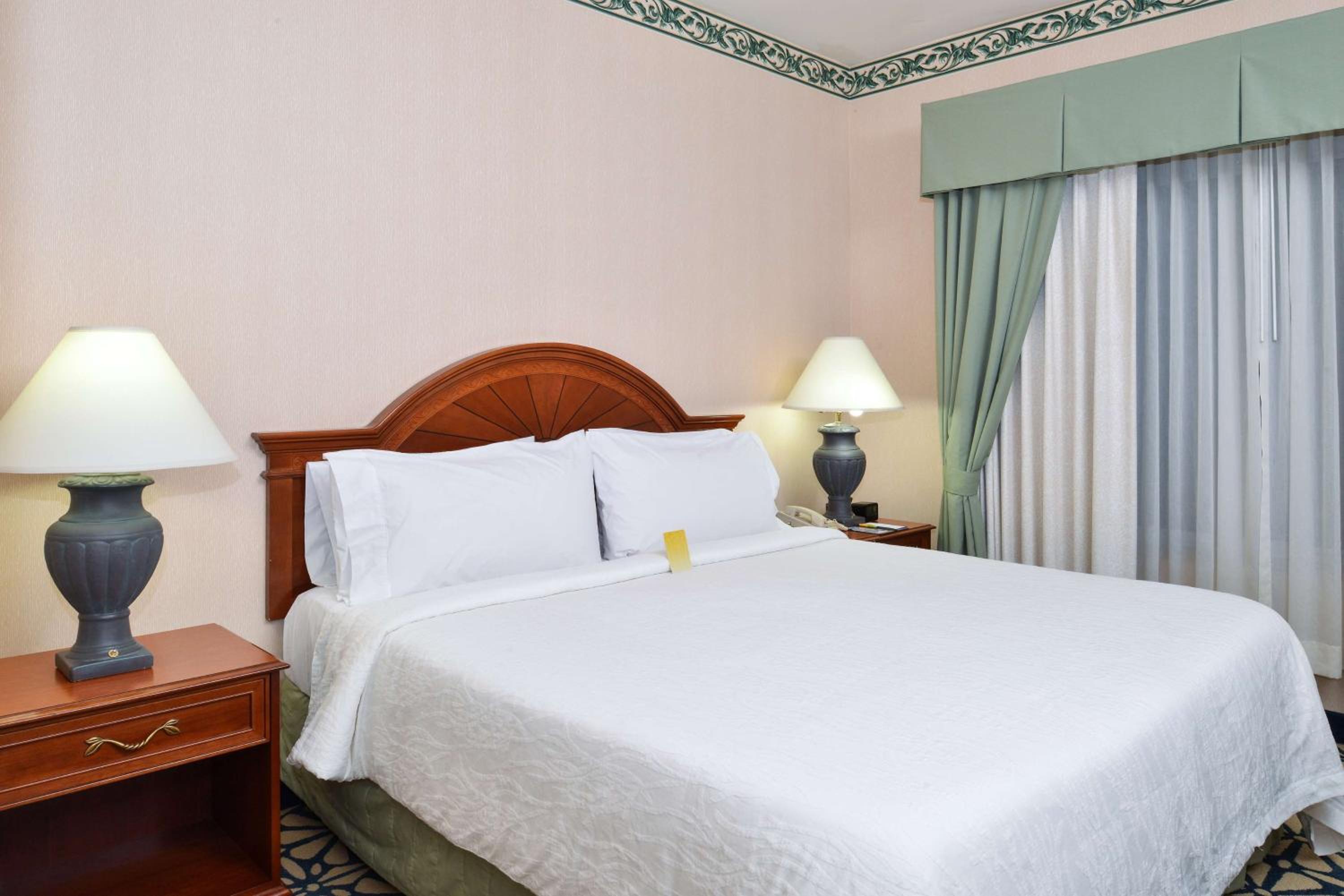 Columbia Vacations - Hilton Garden Inn Columbia - Property Image 26