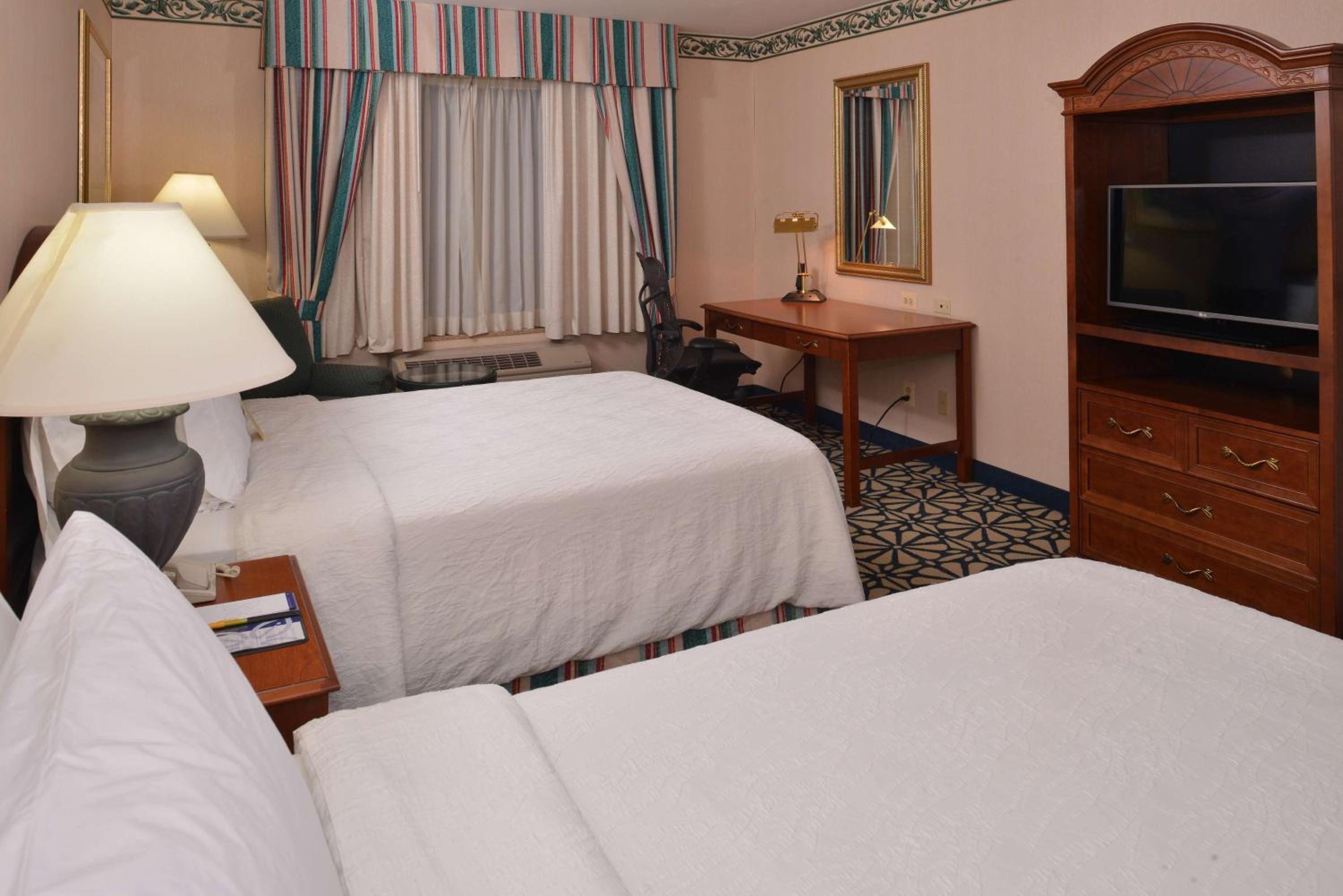 Columbia Vacations - Hilton Garden Inn Columbia - Property Image 28