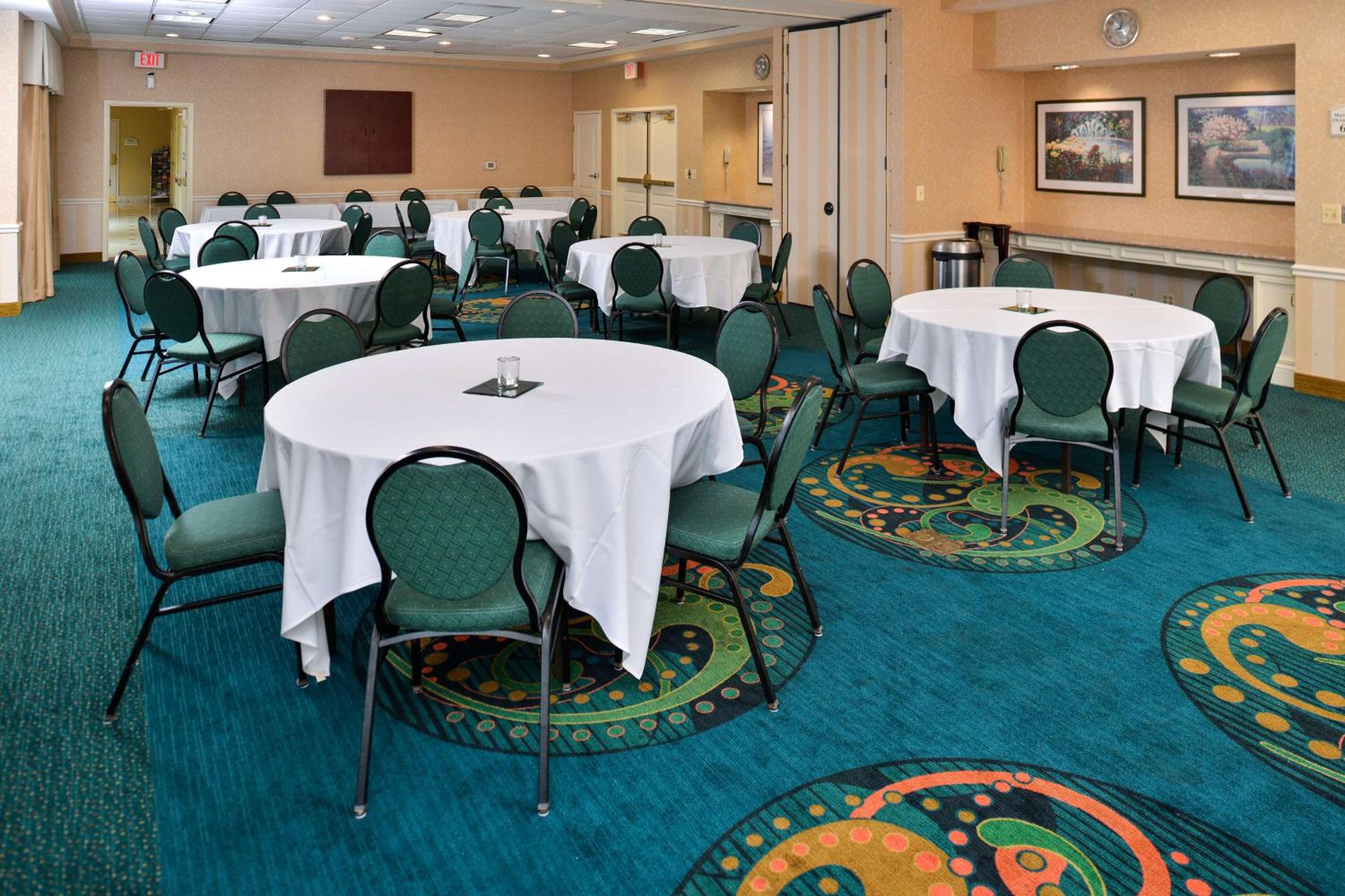 Columbia Vacations - Hilton Garden Inn Columbia - Property Image 33