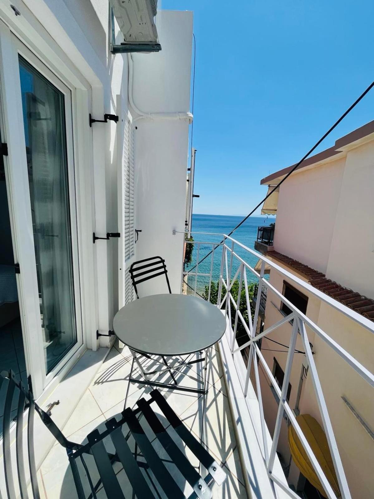 Ammoudeli Apartments