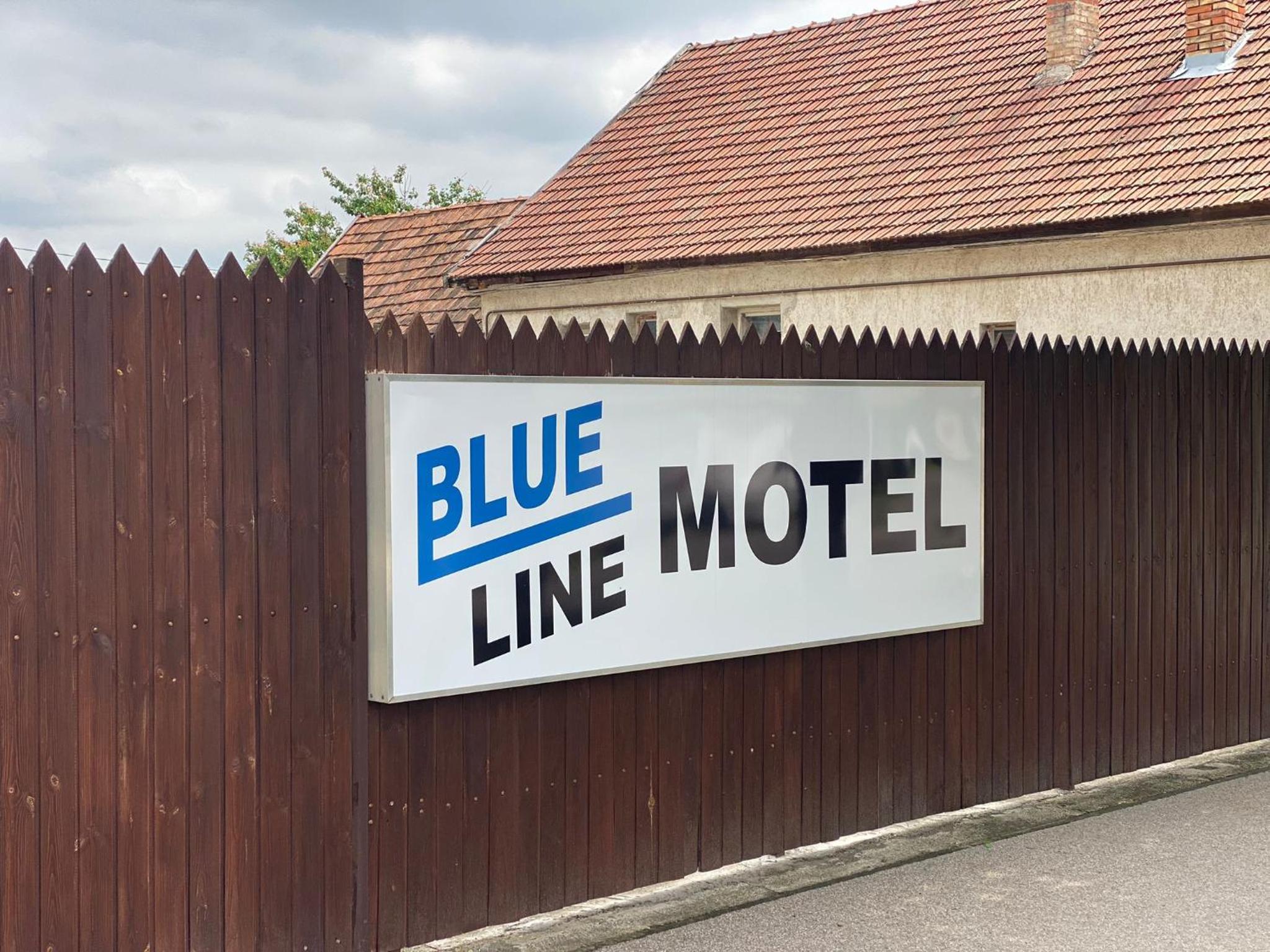 Blueline Motel