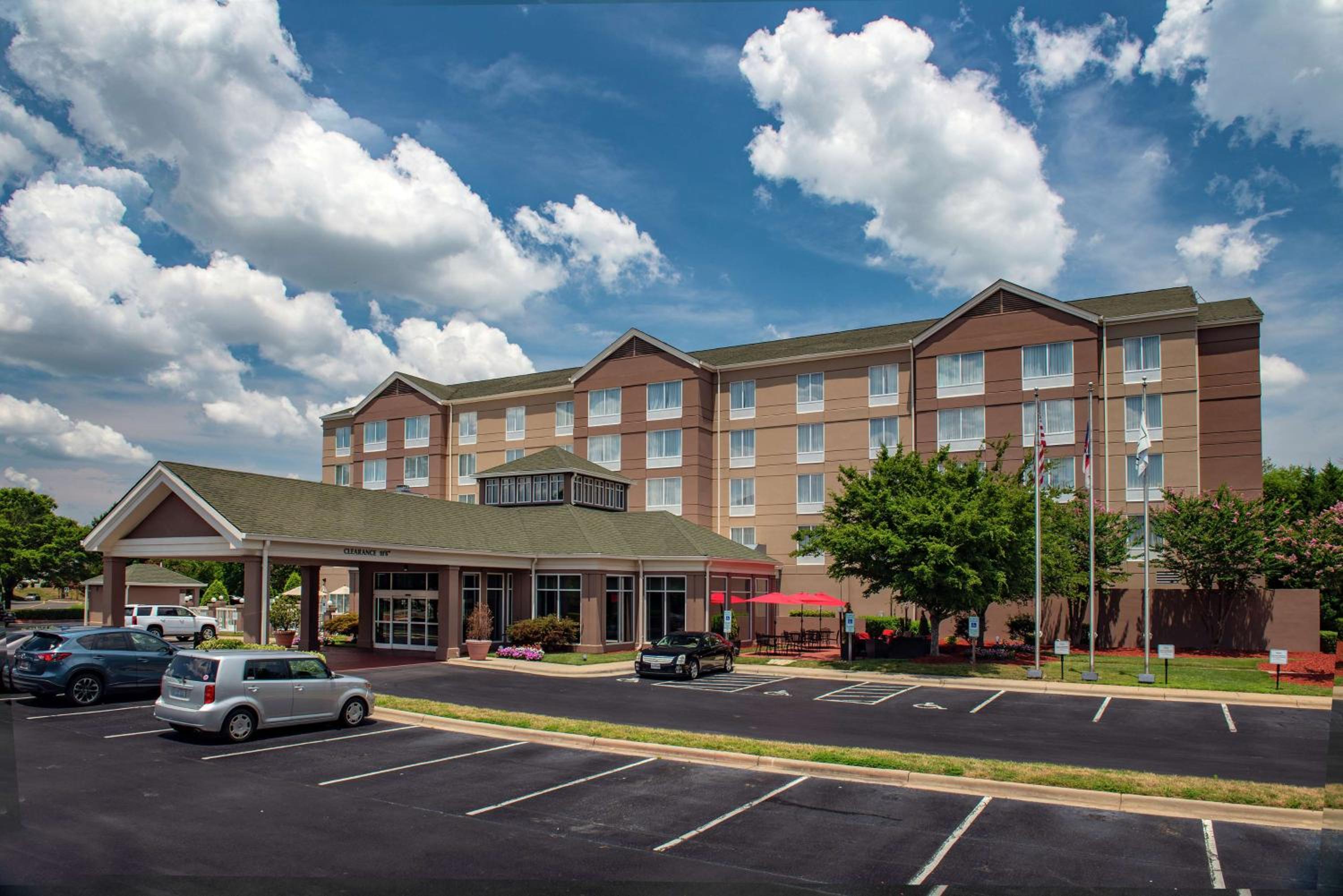 Charlotte Vacations - Hilton Garden Inn Charlotte Pineville - Property Image 1