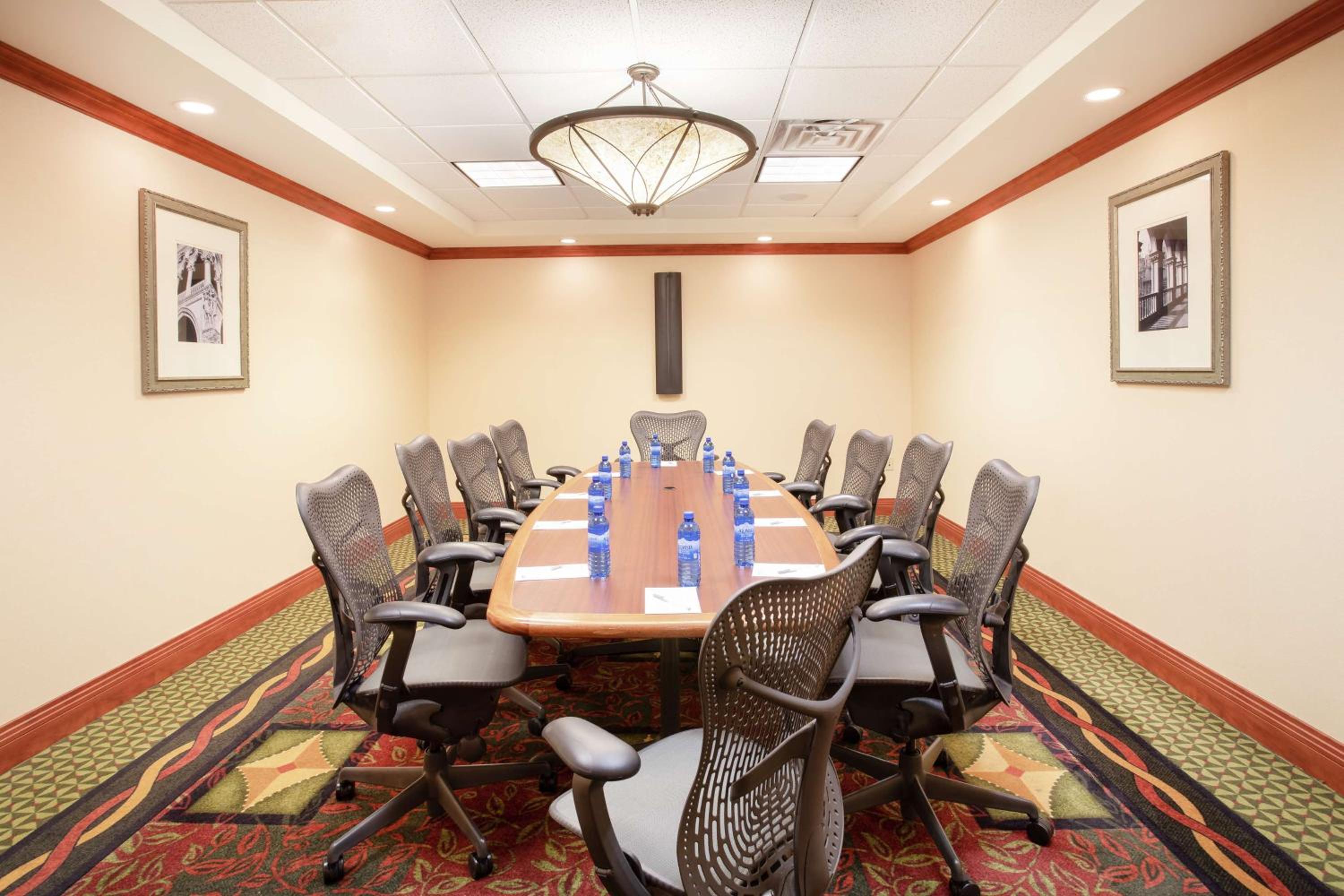 Casper Vacations - Hilton Garden Inn Casper - Property Image 8