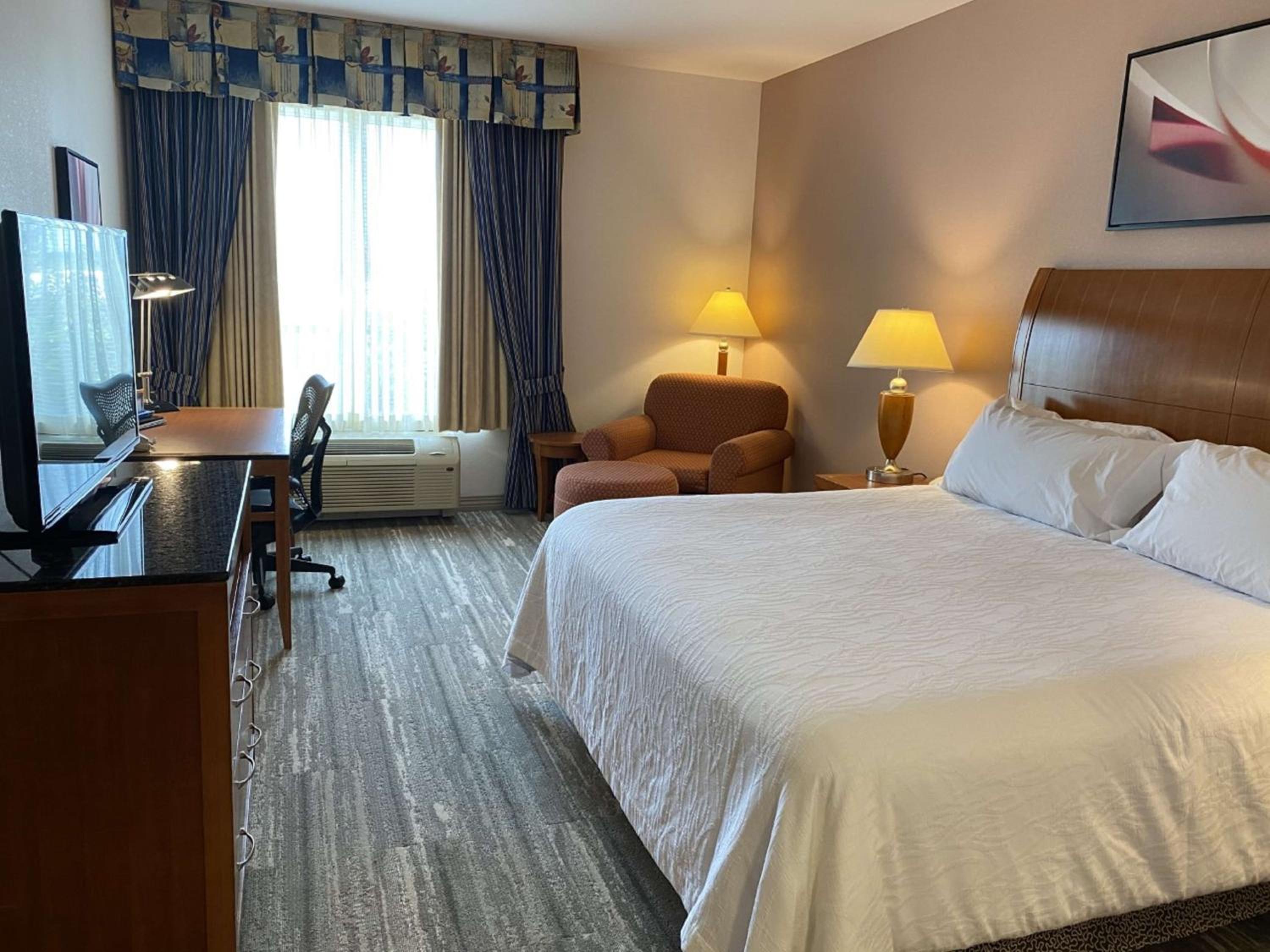 Columbia Vacations - Hilton Garden Inn Columbia - Property Image 2