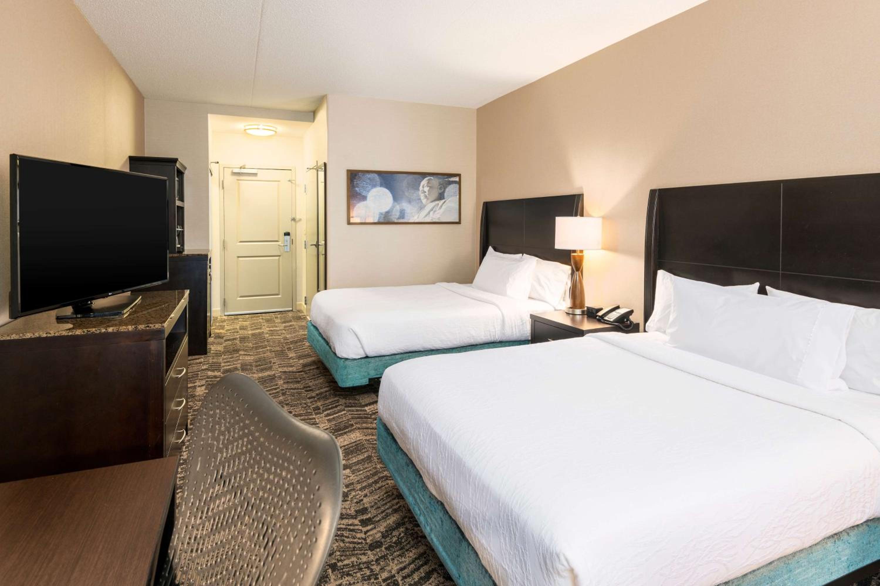 Hilton Garden Inn Silver Spring White Oak - Property Image 6
