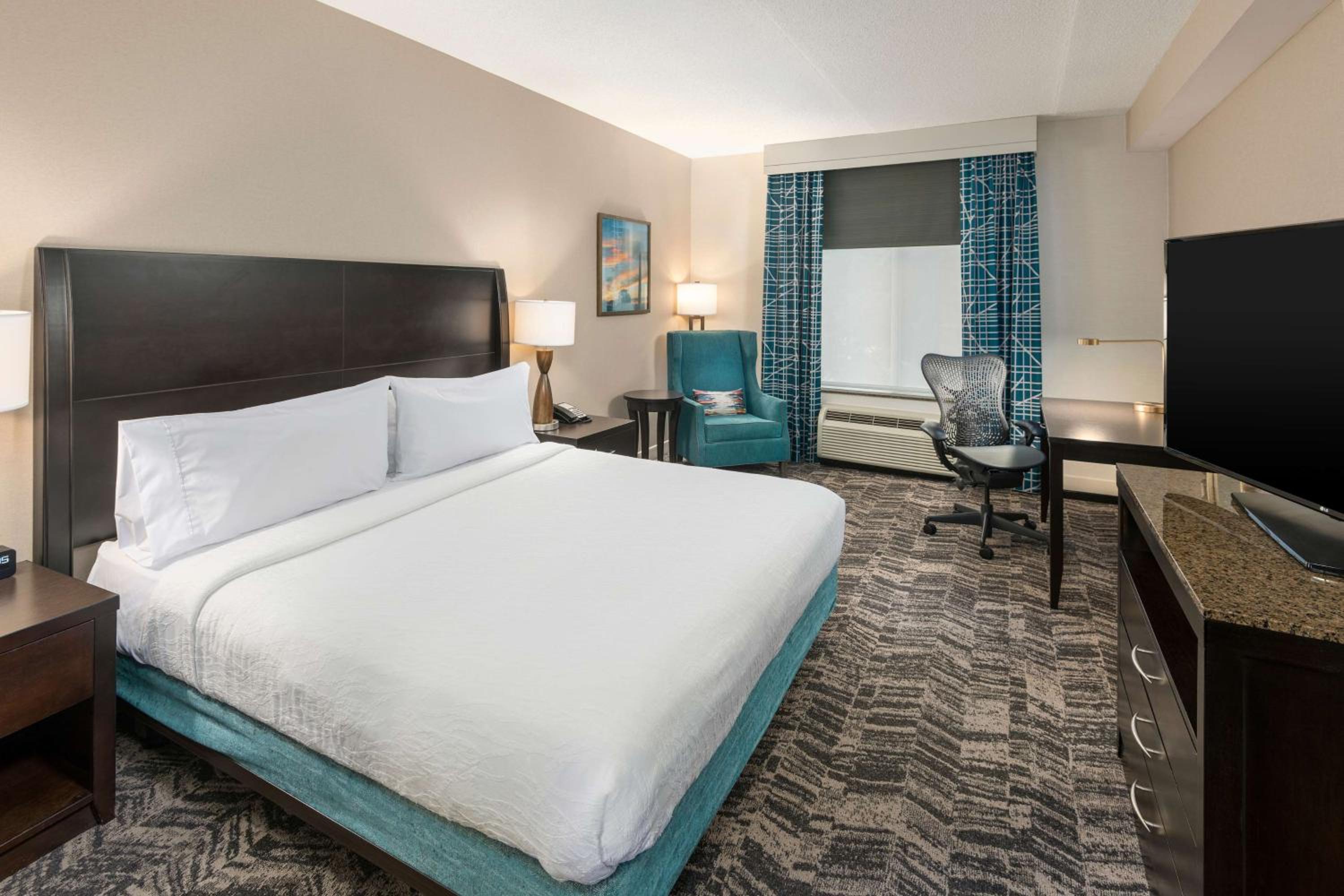 Hilton Garden Inn Silver Spring White Oak - Property Image 8