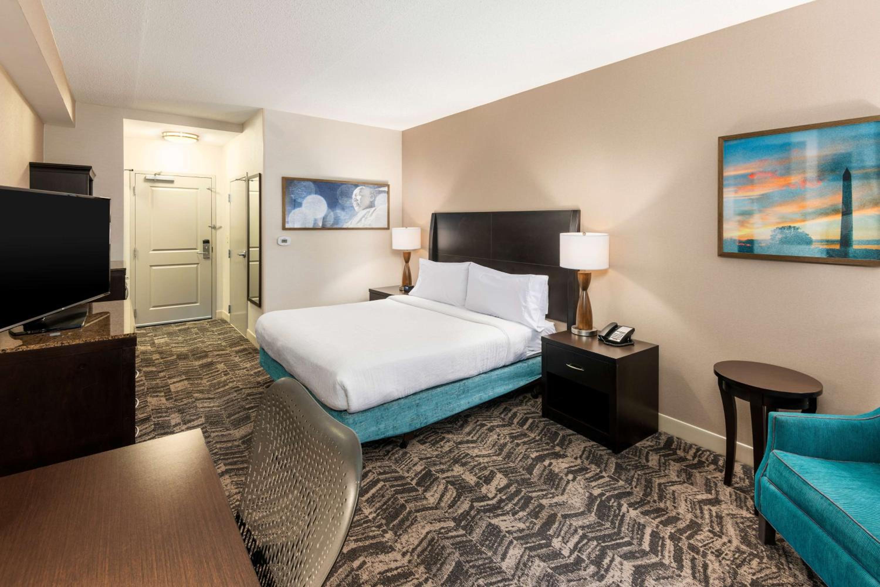 Hilton Garden Inn Silver Spring White Oak - Property Image 1