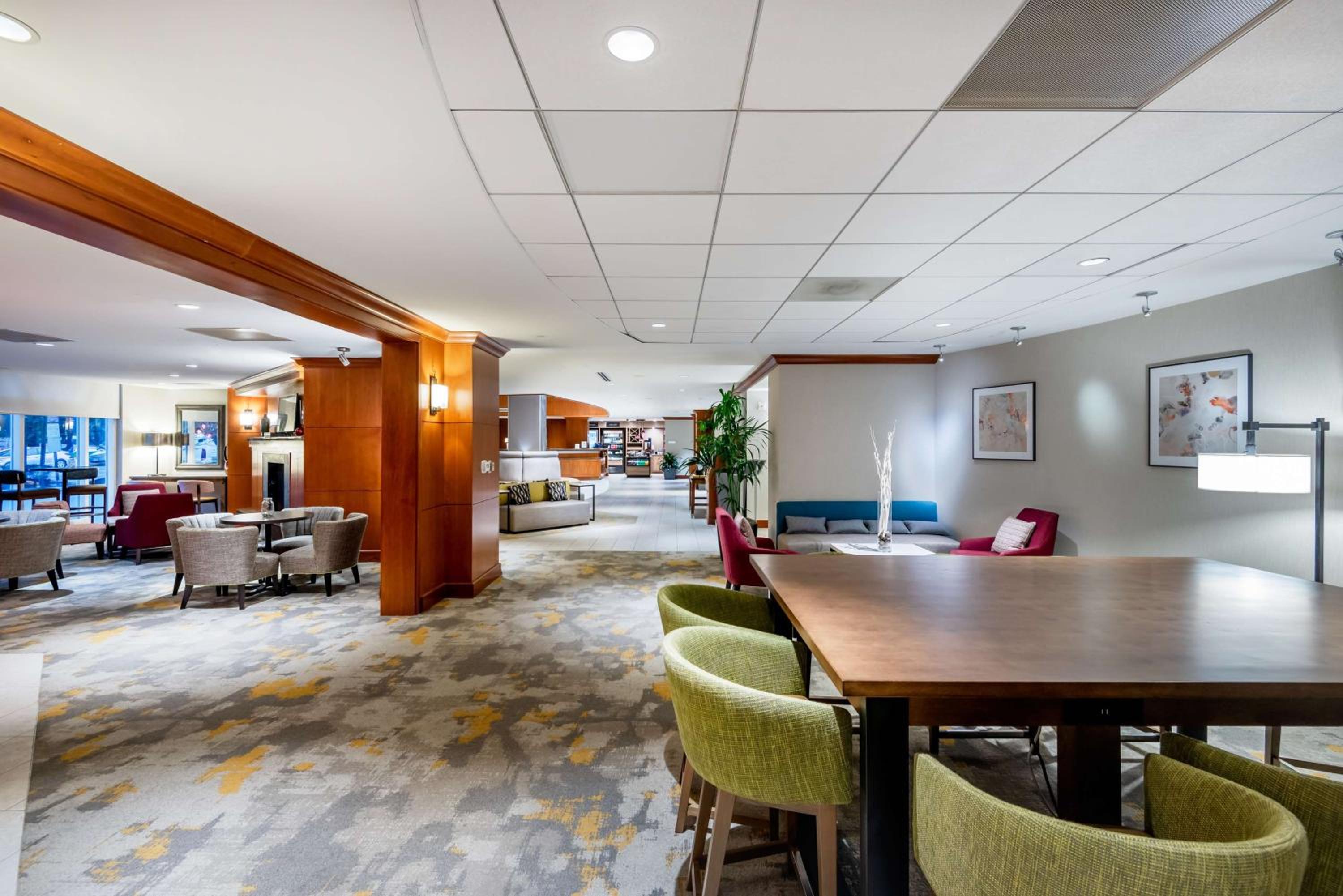 Hilton Garden Inn Tysons Corner - Property Image 17