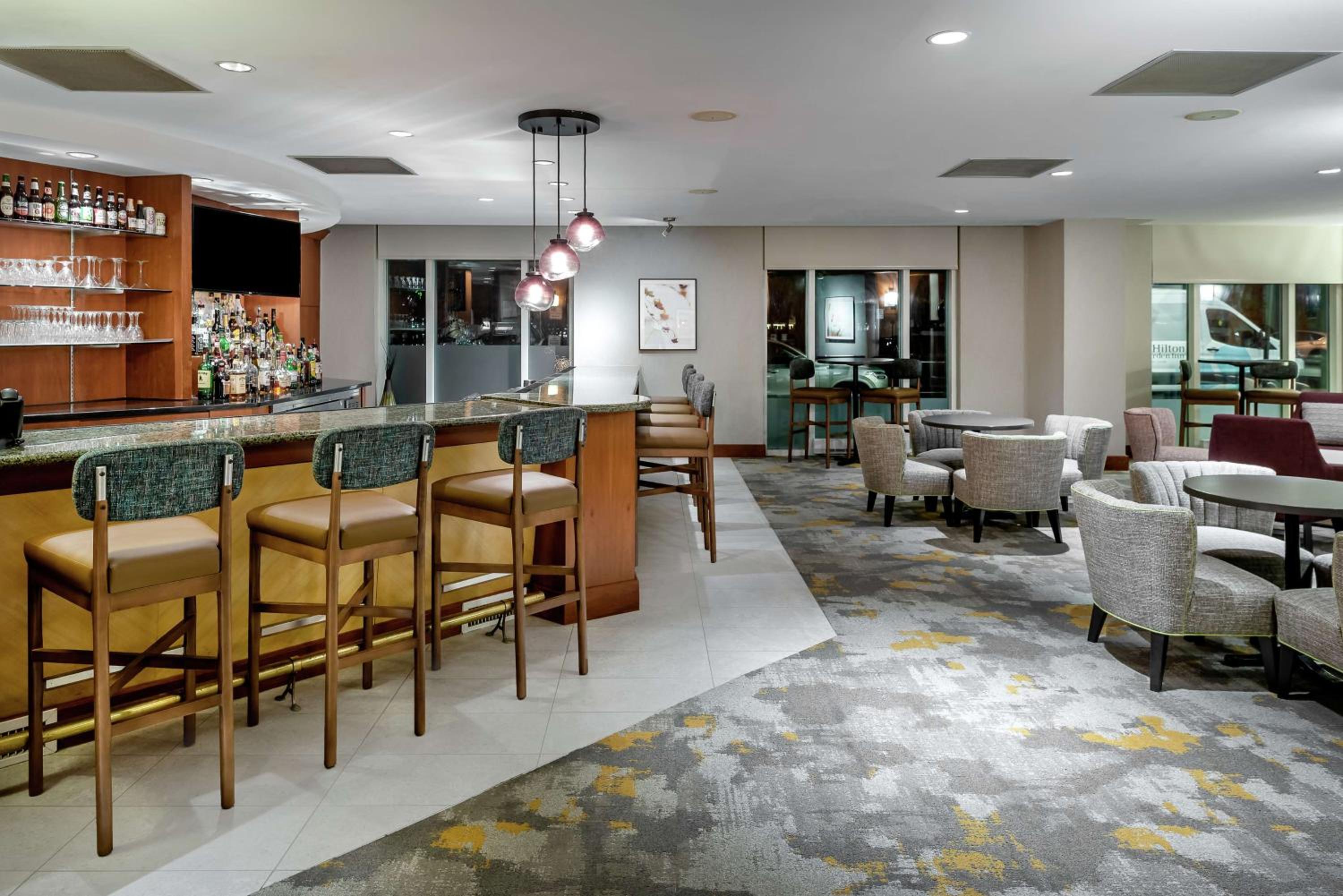 Hilton Garden Inn Tysons Corner - Property Image 1
