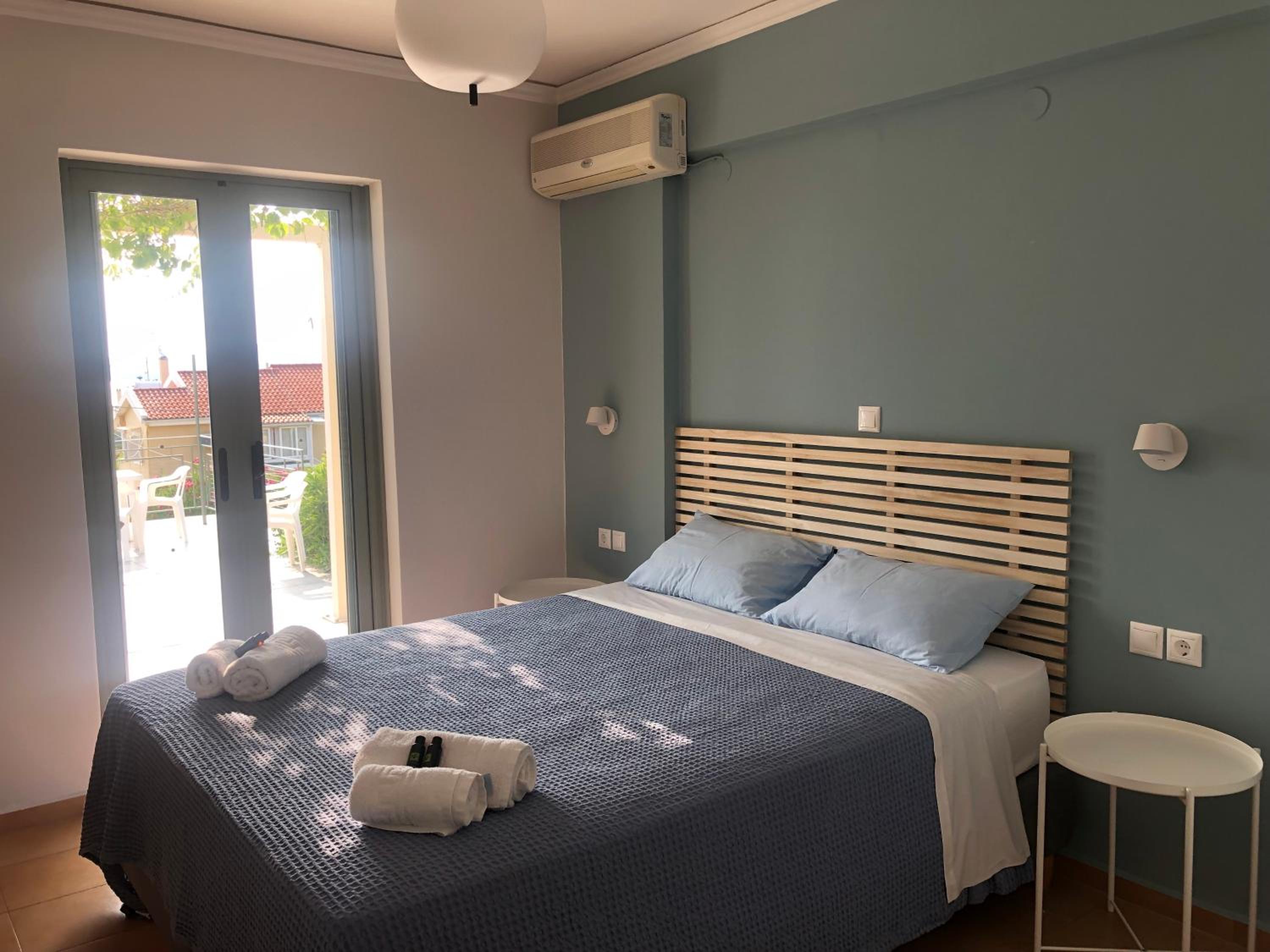 Despina Studios and Apartments