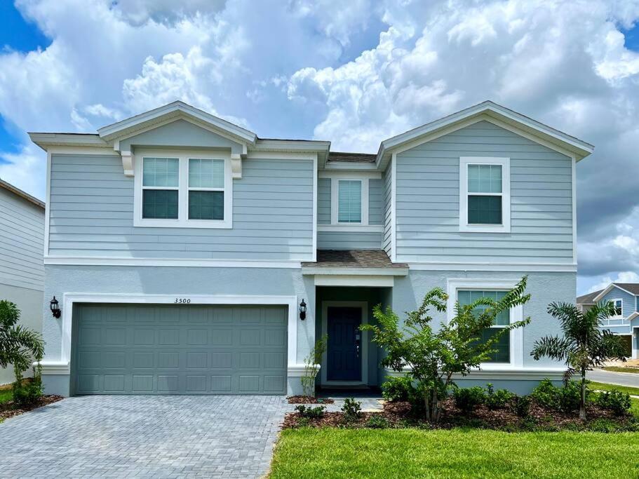 Beautiful Brand New 10 BR 8 Bath Pool Villa-3500LD view 2