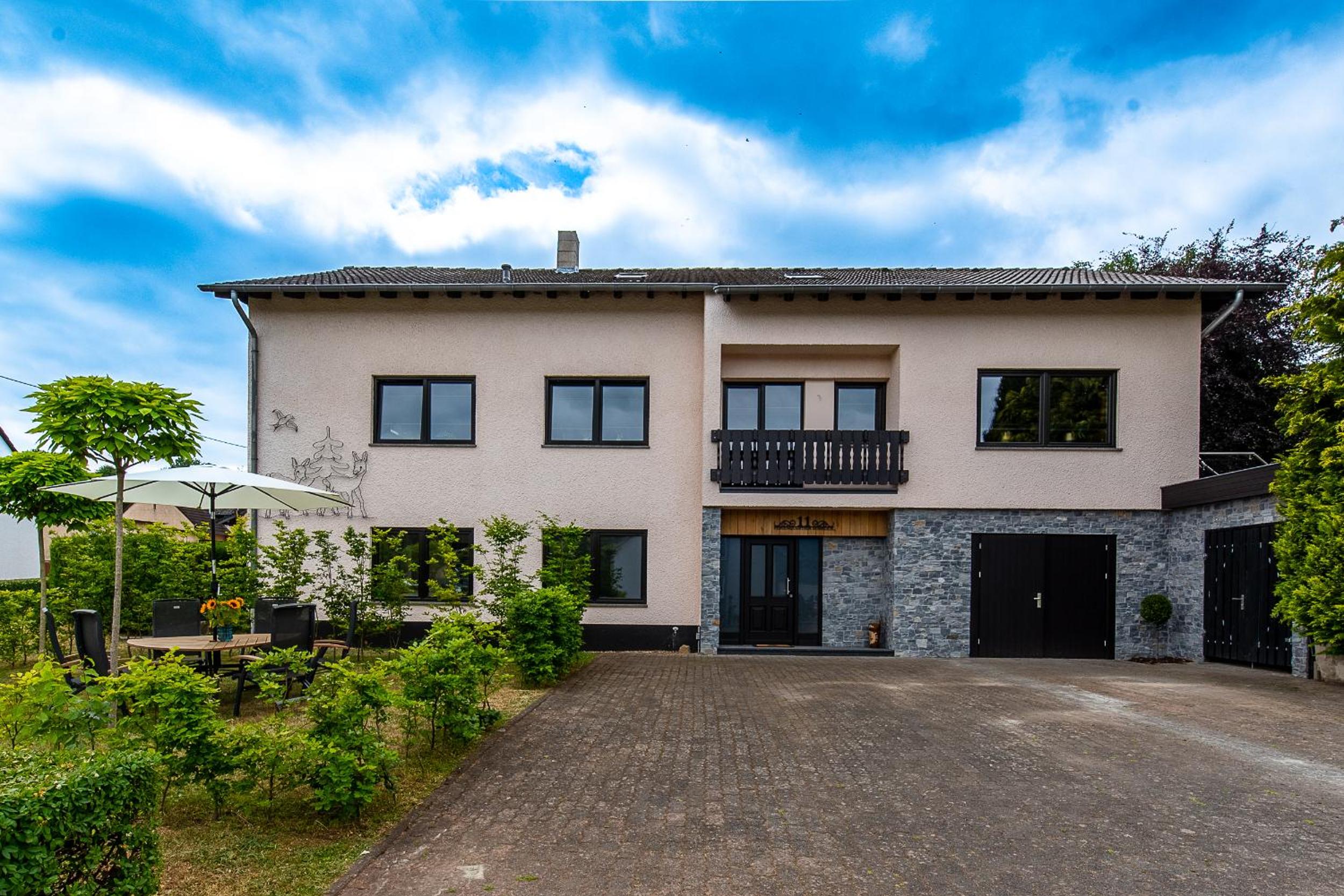 Einzigartige Traumwohnung mit Whirlpool & Sauna bietet Luxus und Erholung
