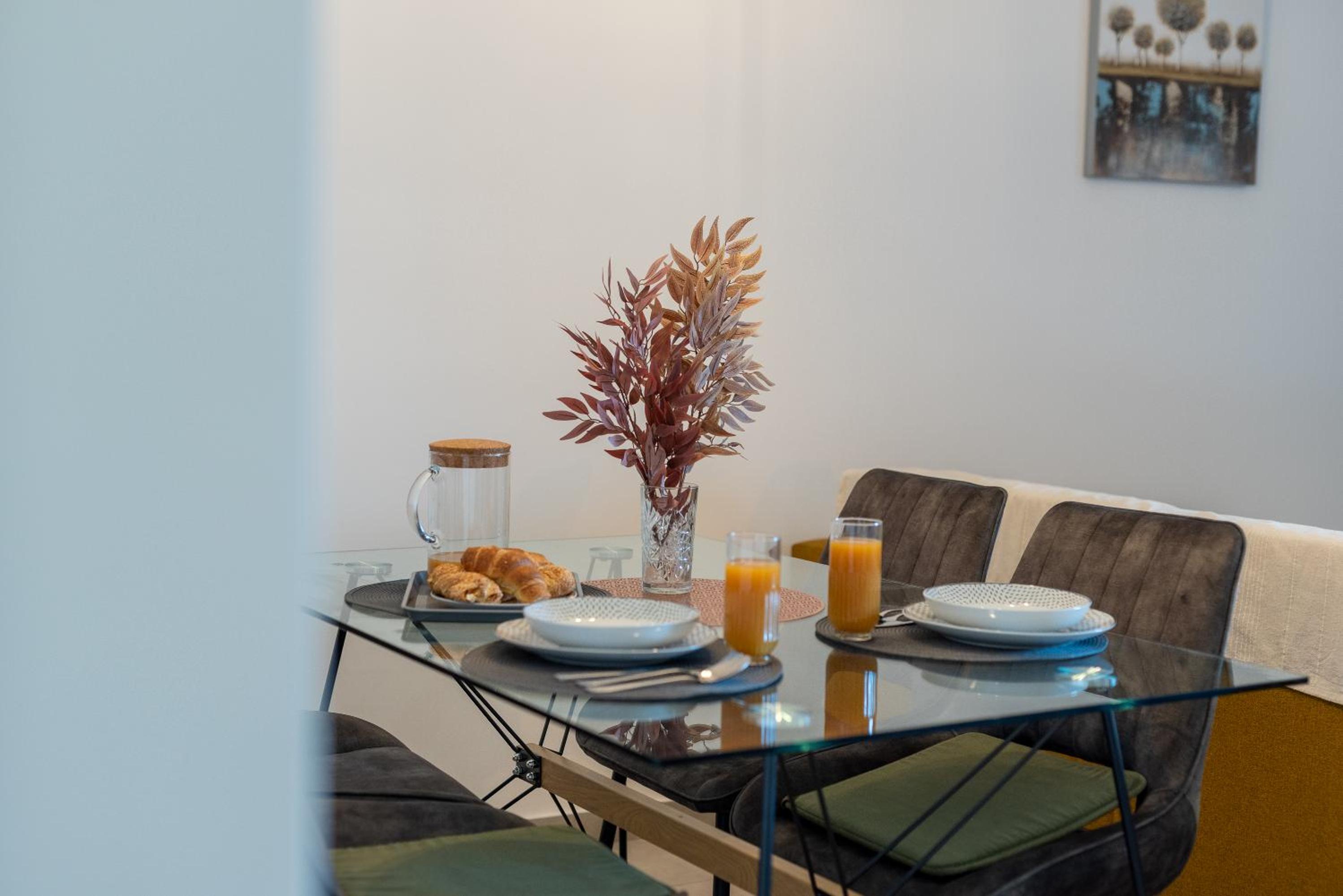 Kamarin Apartment