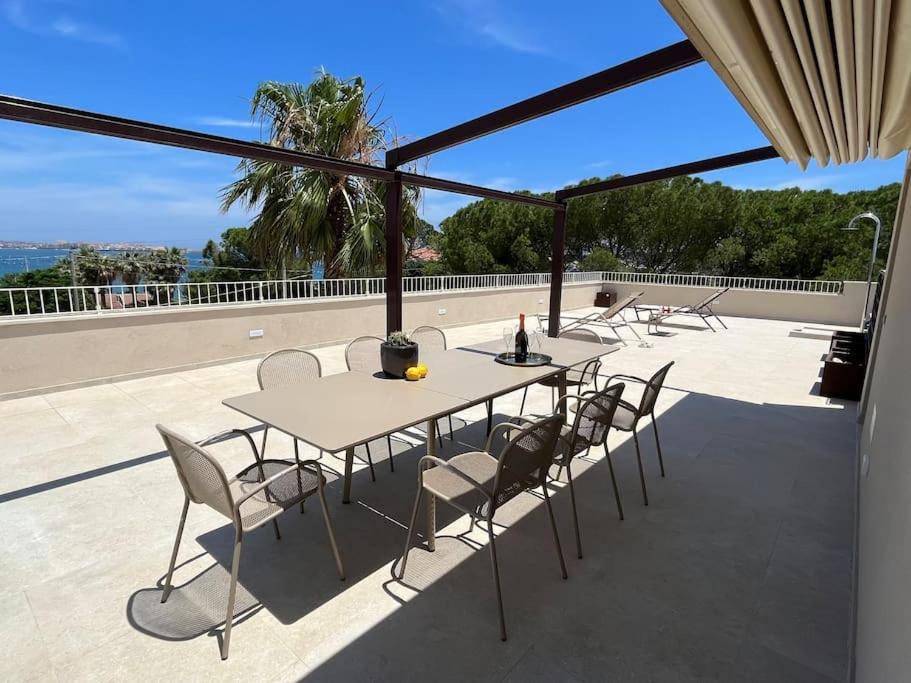 5E Villa Charme-Sea and Ortigia view-Whirlpool roof Terrace photo 4