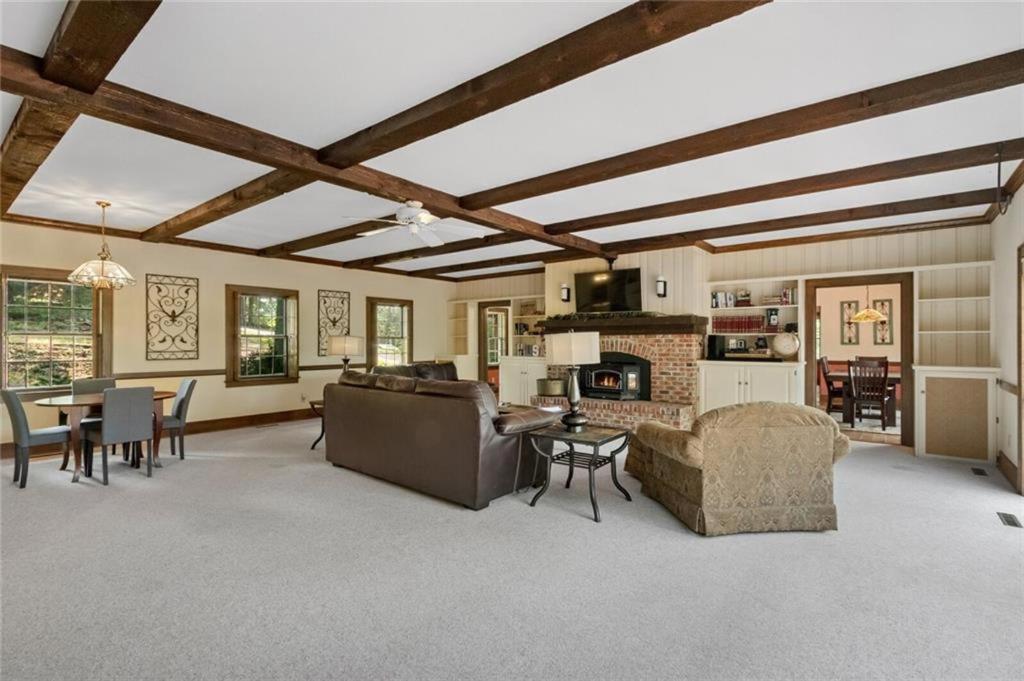 White River Mountain Manor- Million dollar view view 2