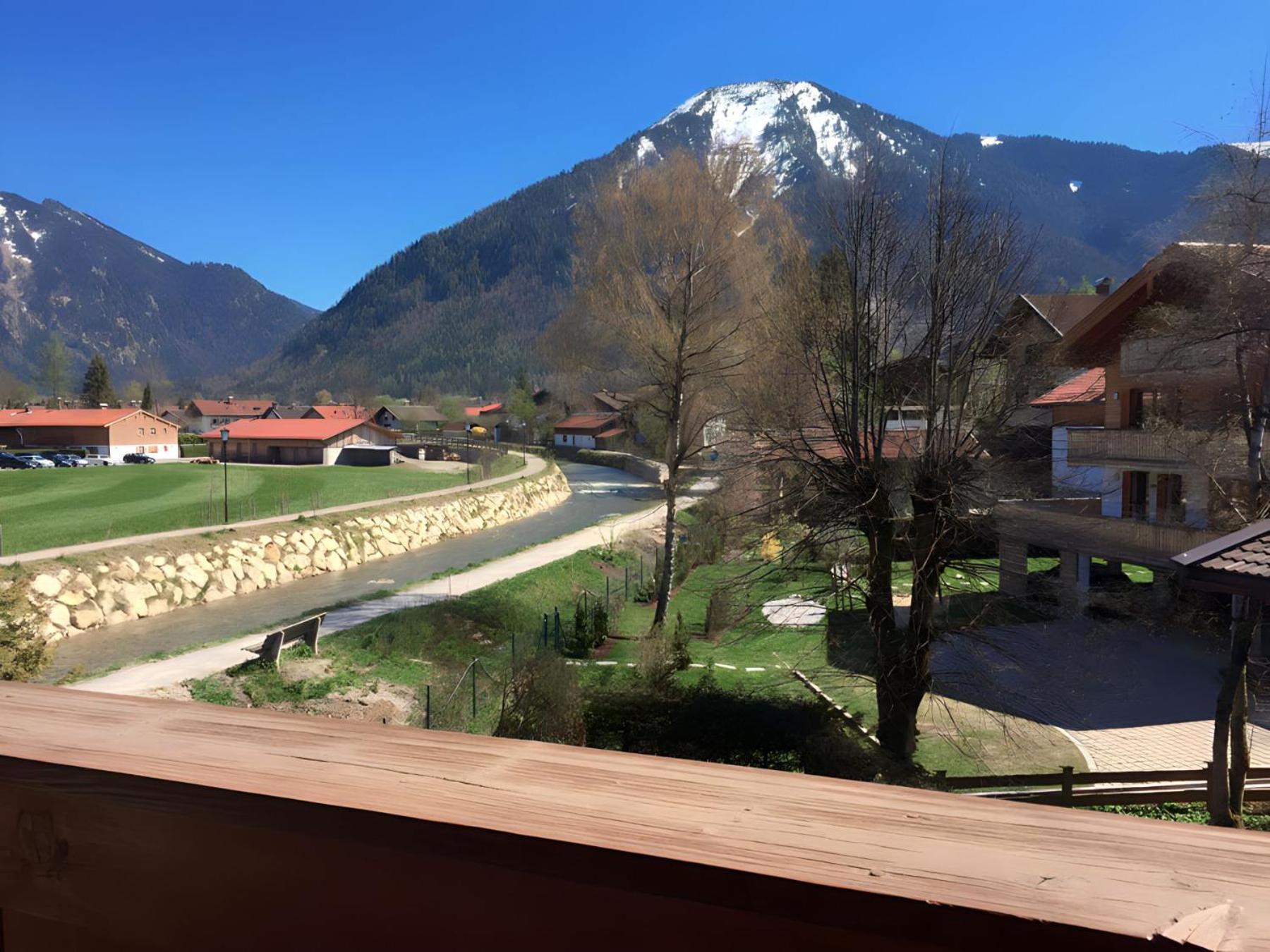 Rottach Apartments - Ferienwohnungen am Tegernsee view 2