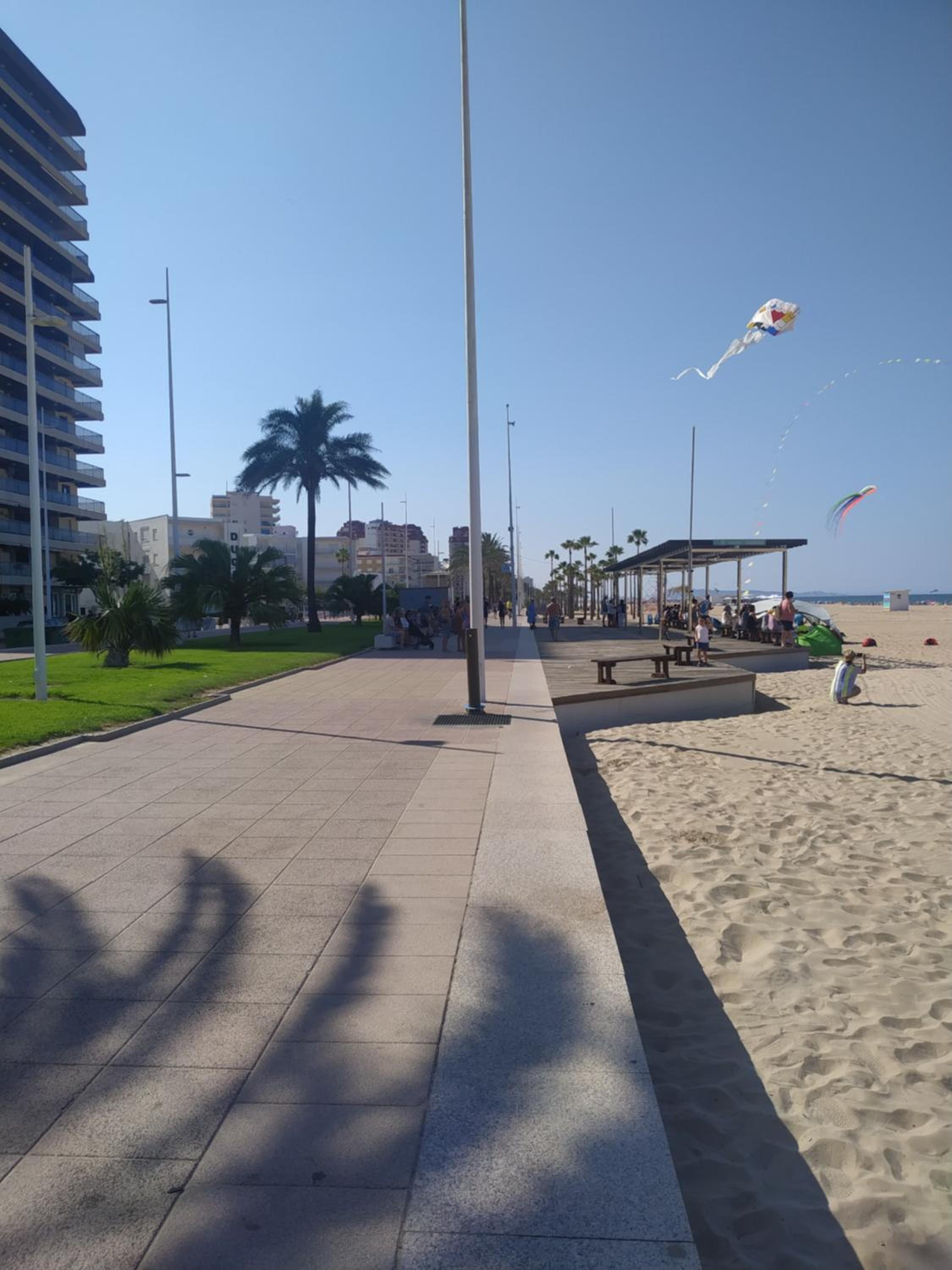 Apartamento en Playa de Gandia con piscina