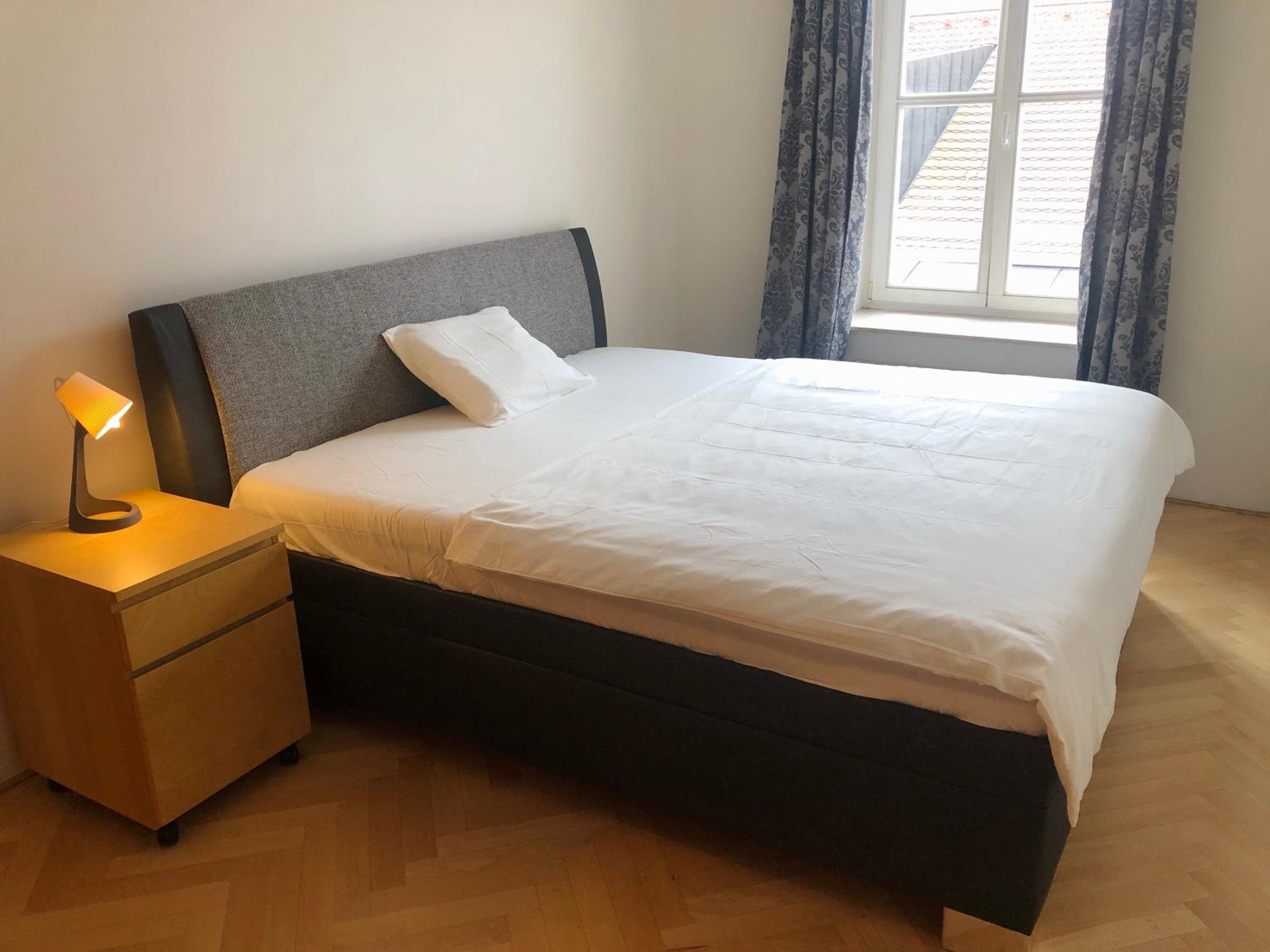 Old Town City Apartment