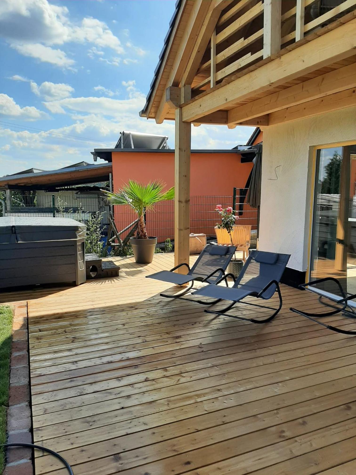 Landliebe, Ferienhaus, 3 Schlafzimmer mit Sauna und Outdoor Whirlpool
