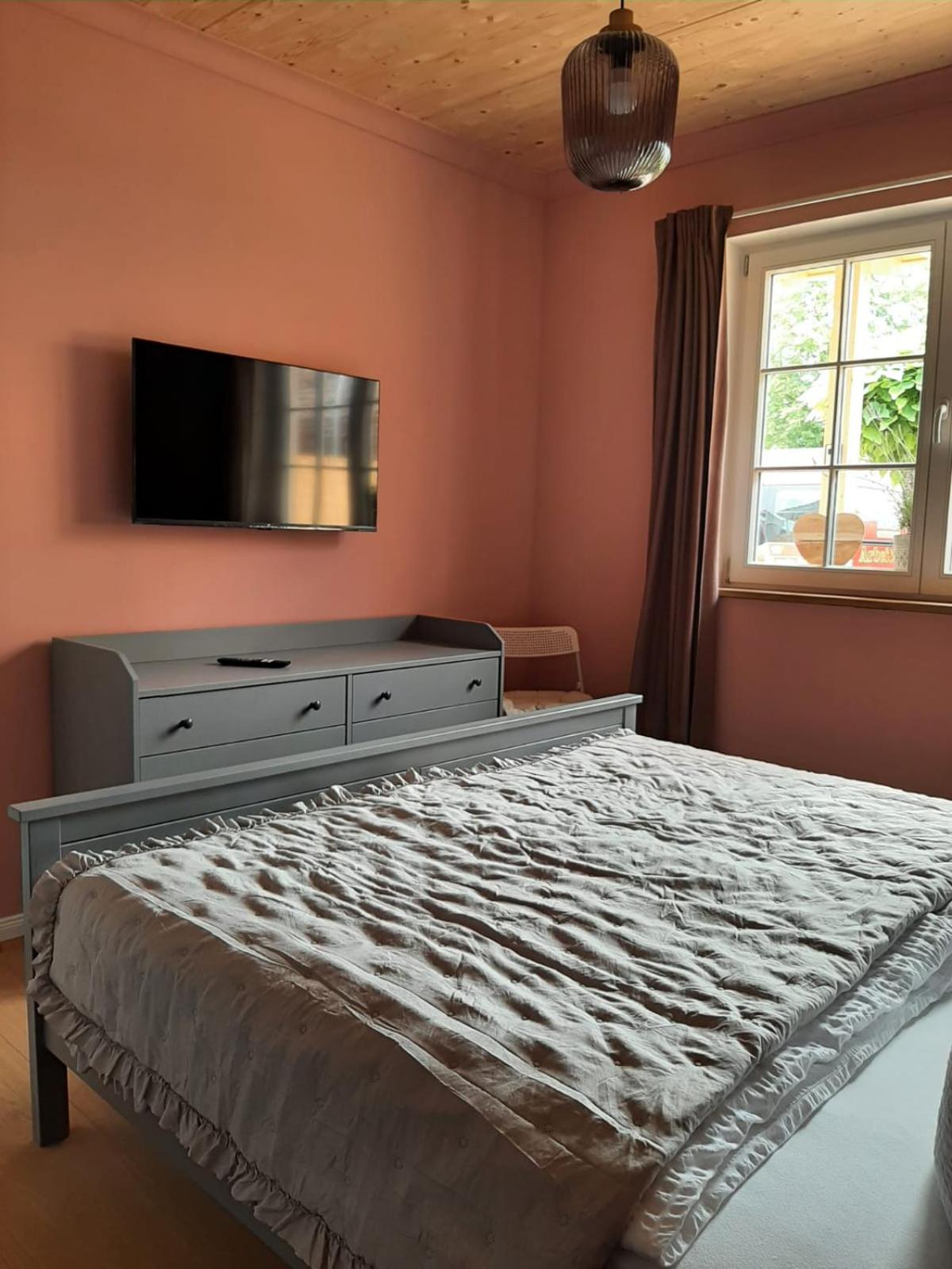 Landliebe, Ferienhaus, 3 Schlafzimmer mit Sauna und Outdoor Whirlpool