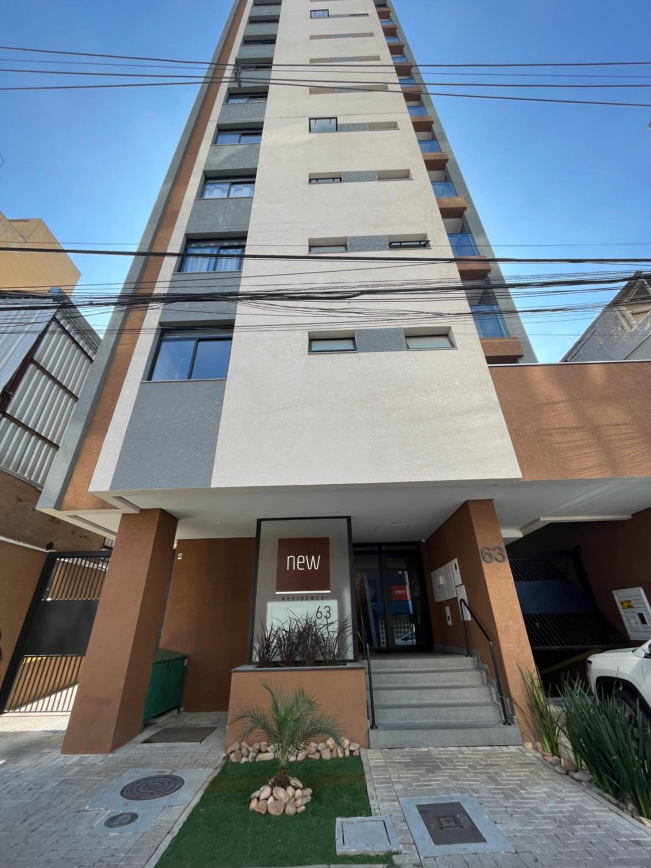 Studio inteiro ótima localização centro