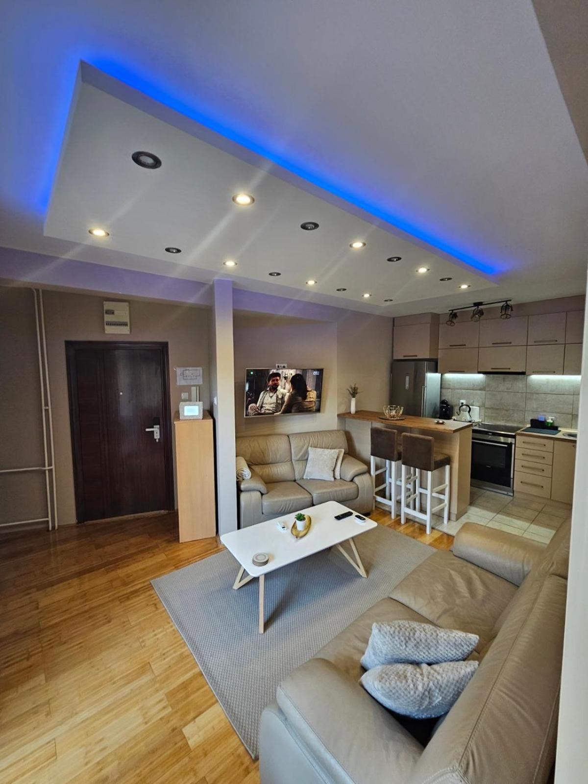 Centar Lux Apartment - FREE private parking view 3