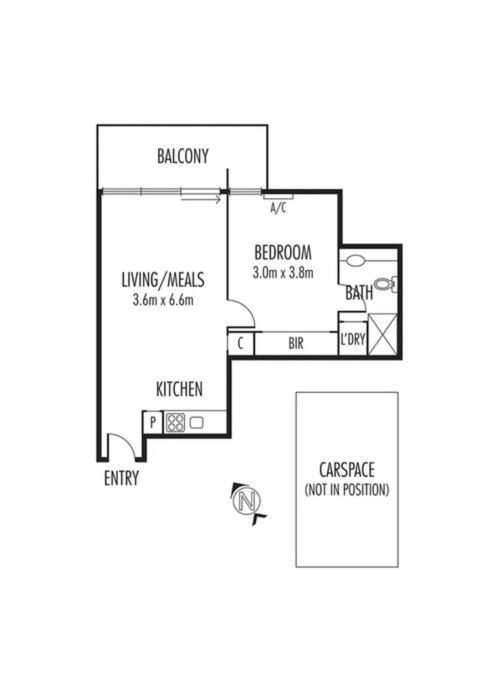 Cosy Beach Apartment with Free Secure Car Park