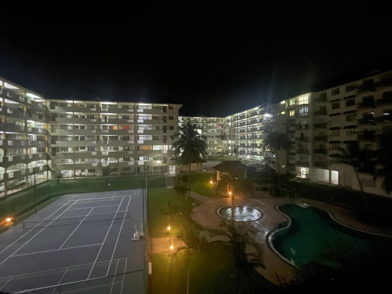 Elvina Guesthouse @ Laguna Condo Resort PD photo 6