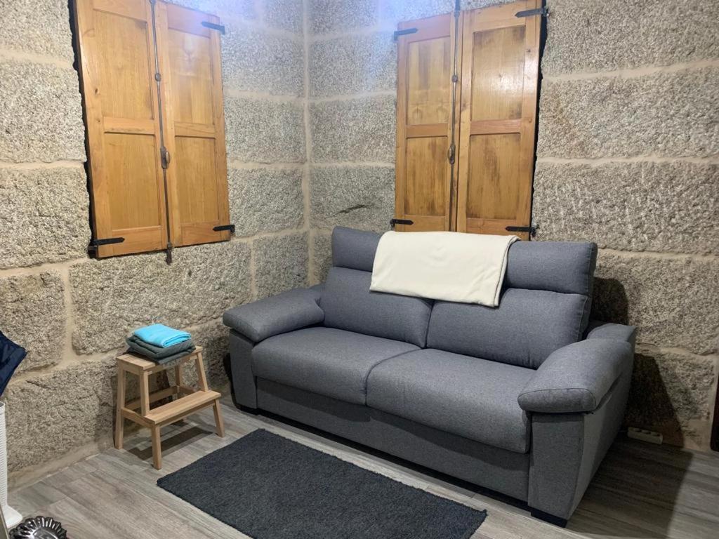 Casa Escuela Trasmiras, Casa dos Mestres