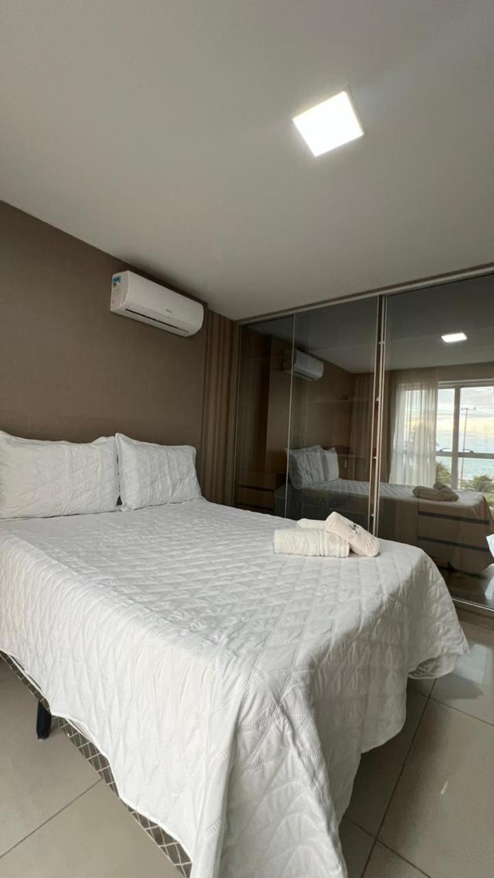Apartamento com vista para a orla de Tambaú, apt 206