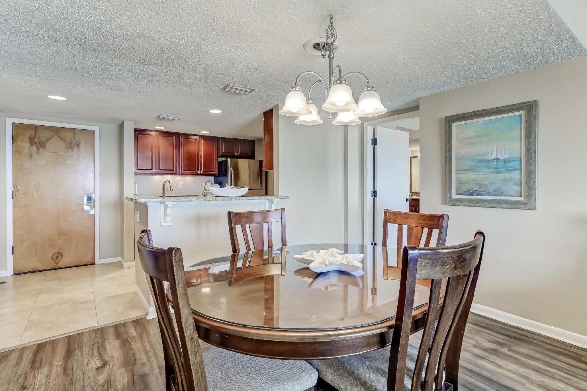 Atlantic Ocean View Condo with Private Balcony and Access to Beachside Pool condo view 5