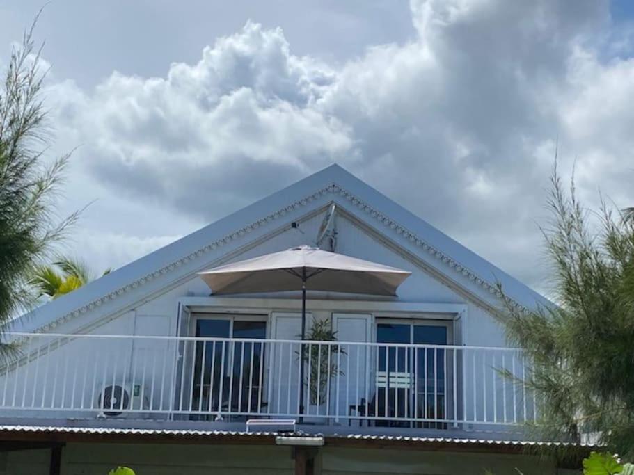 Maison Lagon bleu accès proche plage et lagon