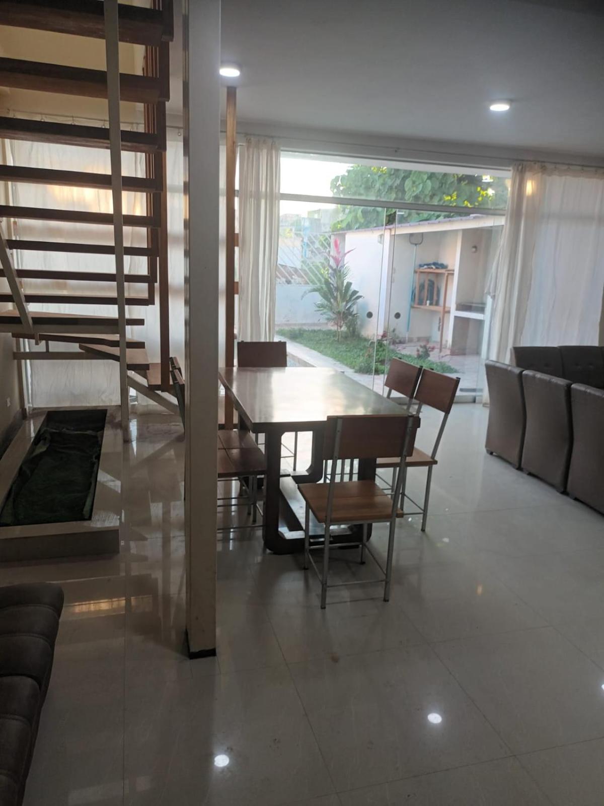 Casa moderna con Piscina, Iquitos