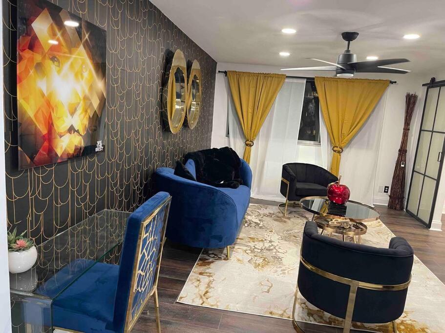 lounge